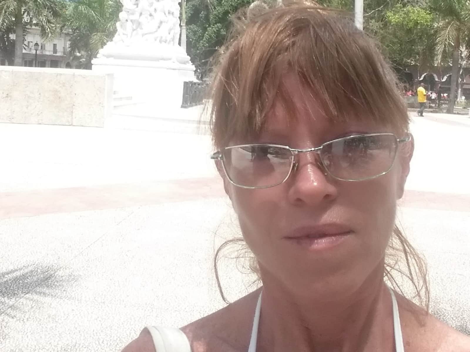 Maria carmen from Madrid, Spain
