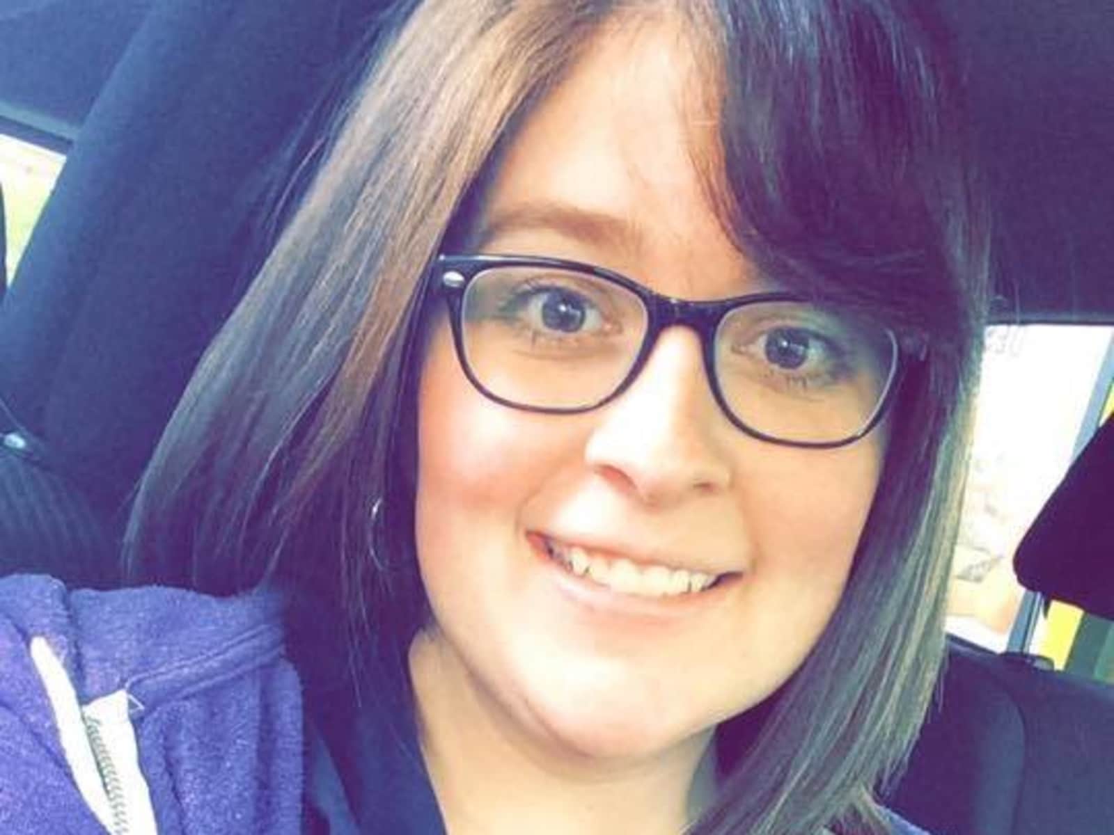 Jenna from Salem, Oregon, United States