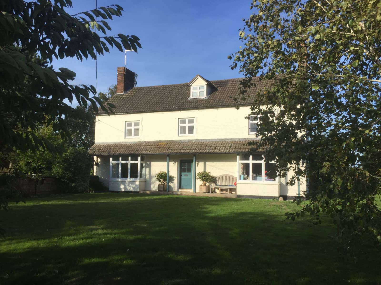 Housesitting assignment in Whitchurch, United Kingdom
