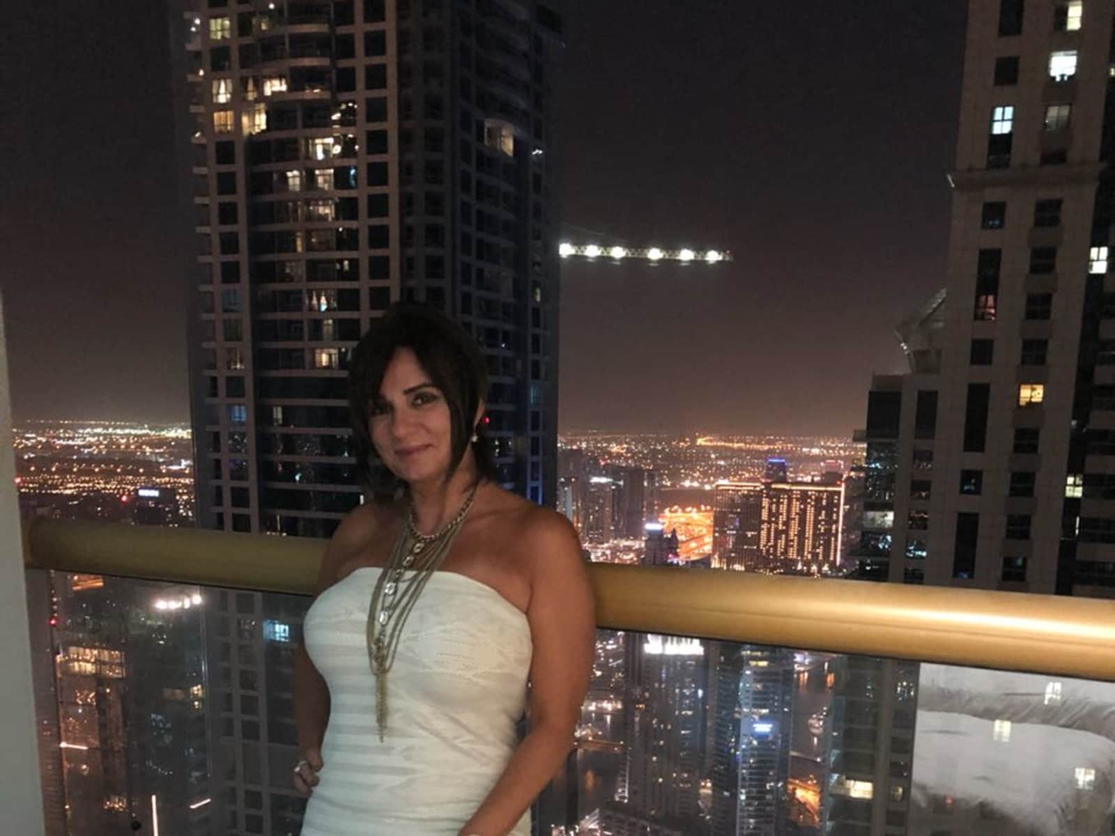 Lorie from Dubai Marina, United Arab Emirates