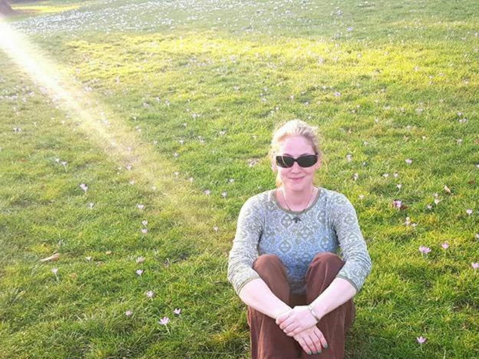 Alexis from Philadelphia, Pennsylvania, United States