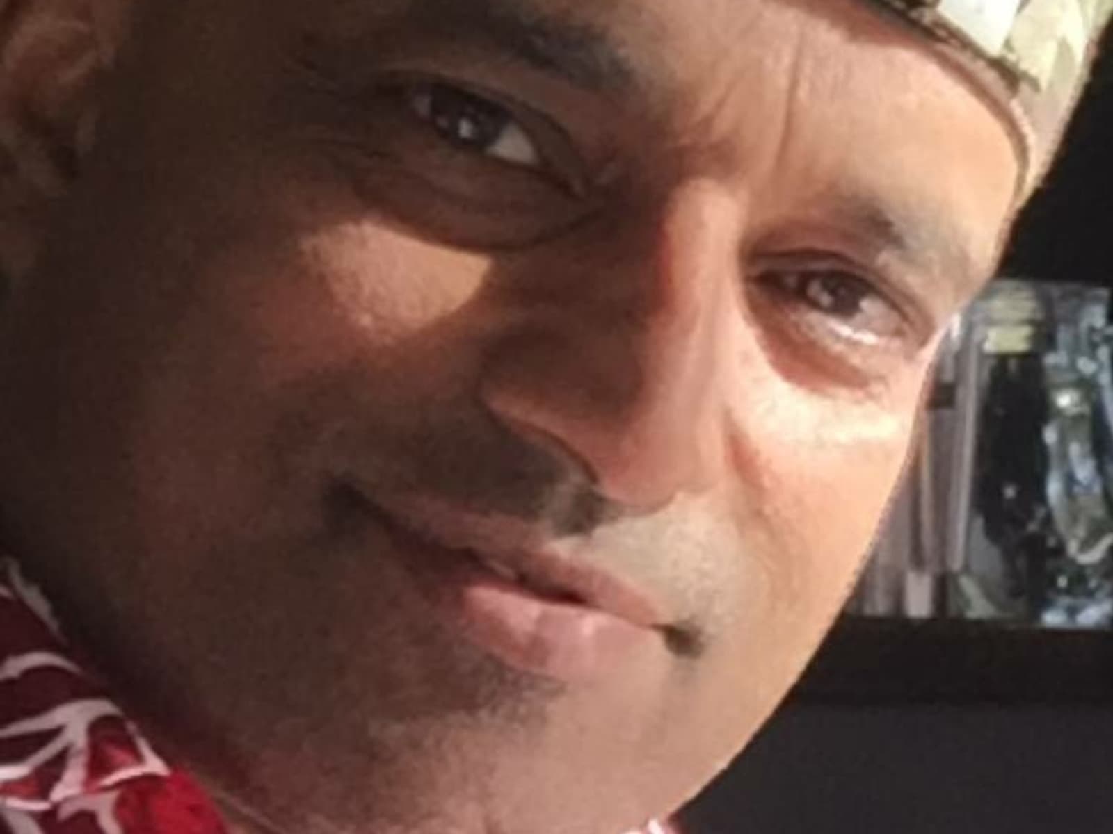 Ahmad from Waitakere, New Zealand