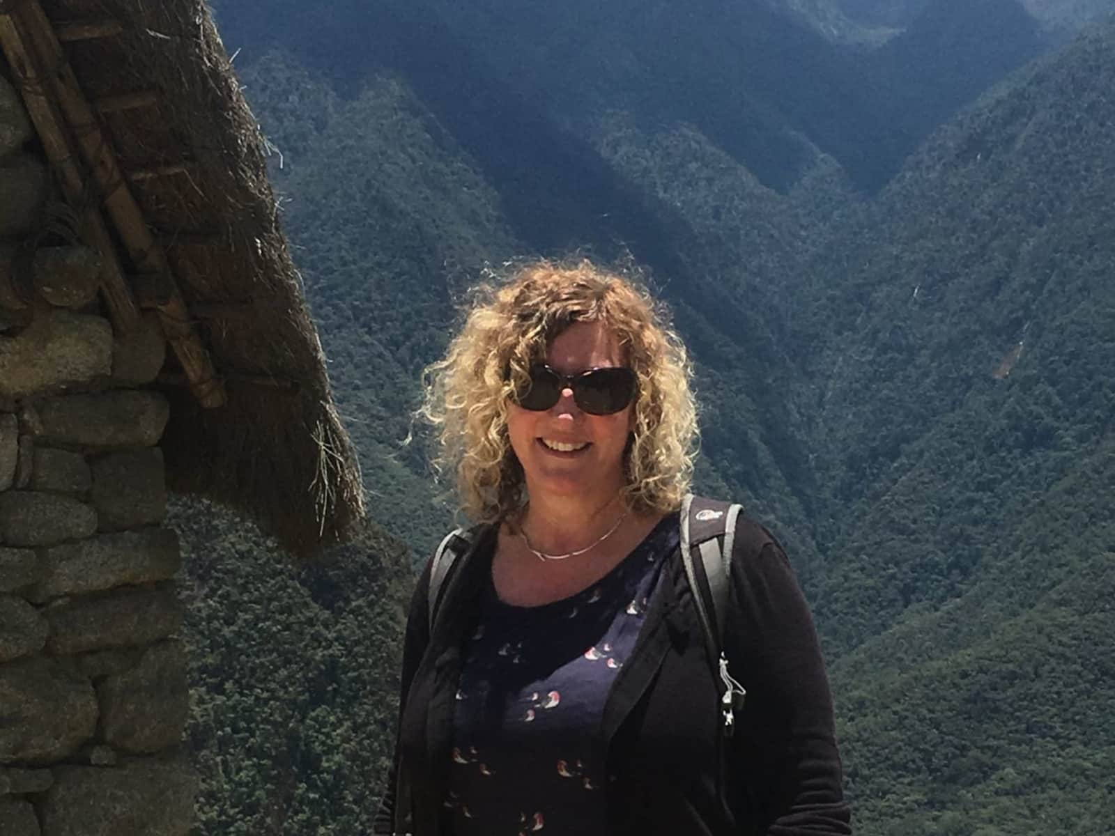 Vicki from Crawley, United Kingdom