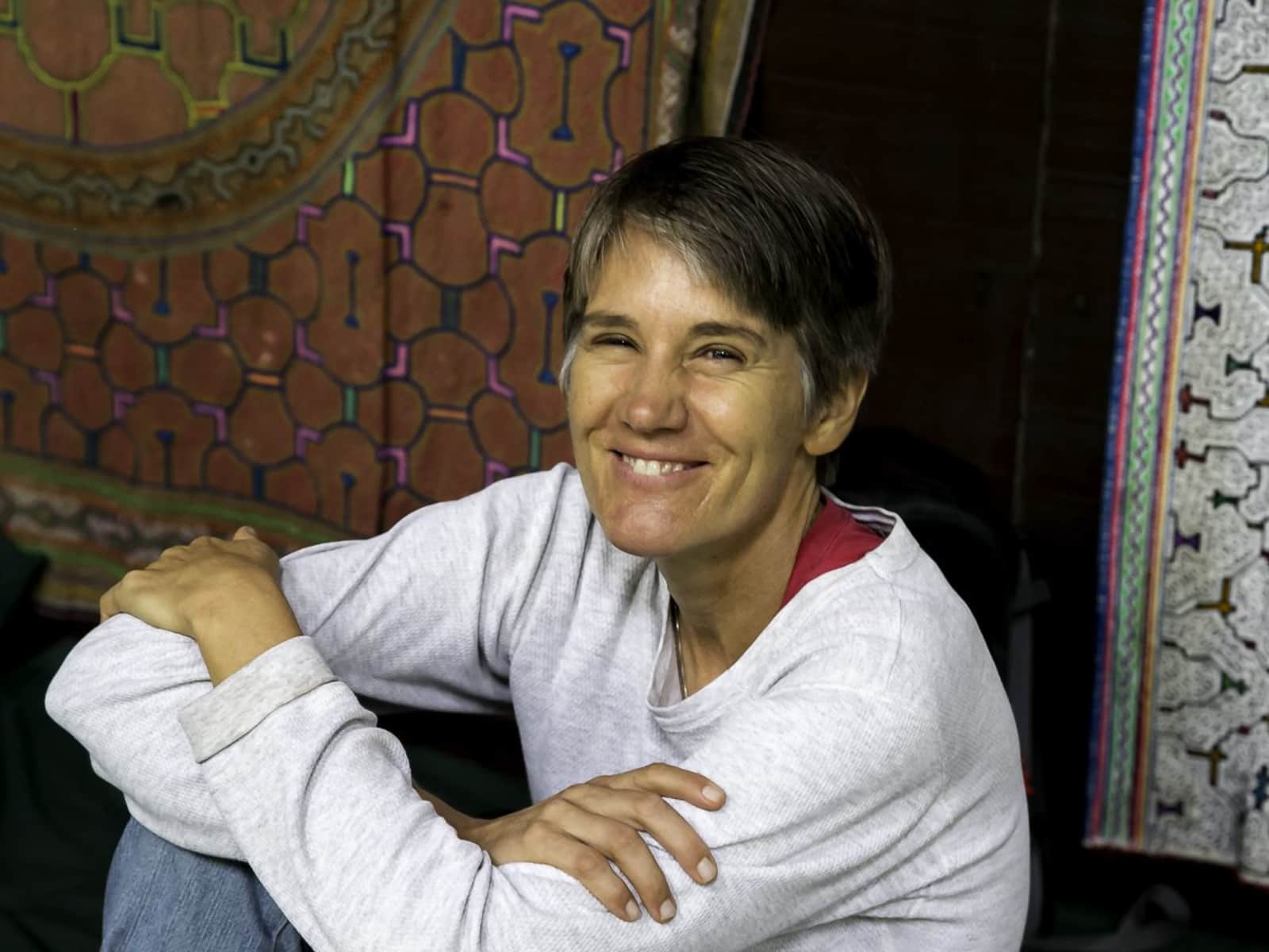 Bettina from San Diego, California, United States
