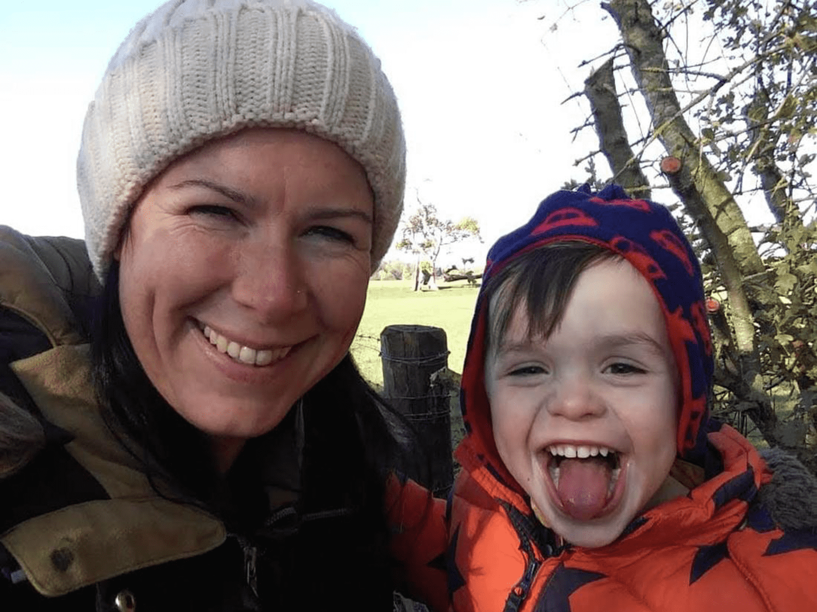 Laura & Johnny from Cholsey, United Kingdom