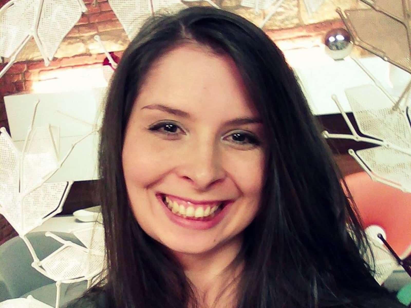 Nikol from East Grinstead, United Kingdom