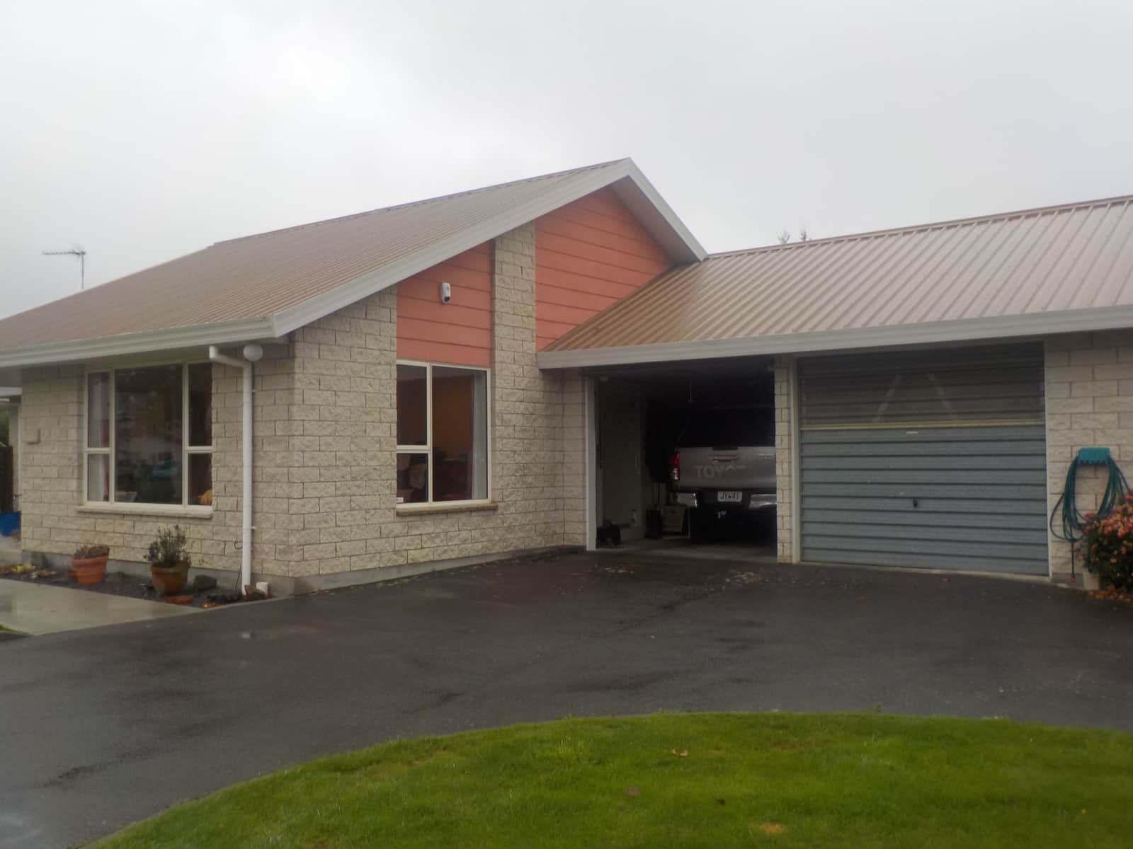 Housesitting assignment in Ashburton, New Zealand
