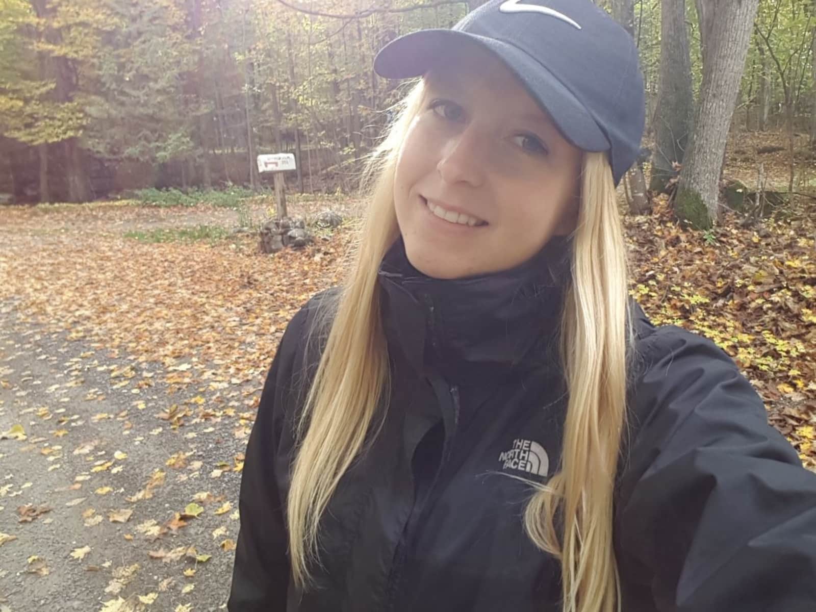 Aimee from Toronto, Ontario, Canada