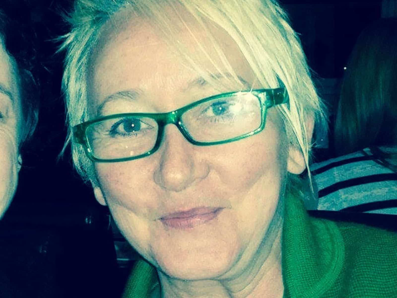 Lori from Edinburgh, United Kingdom