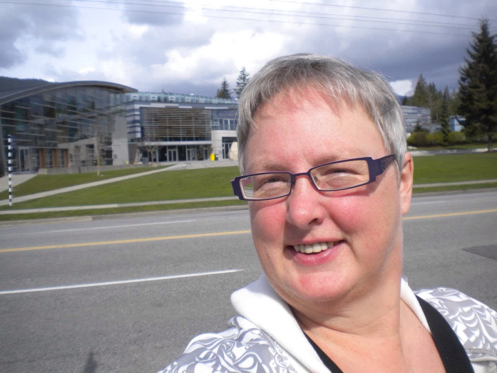 Roberta from Victoria, British Columbia, Canada