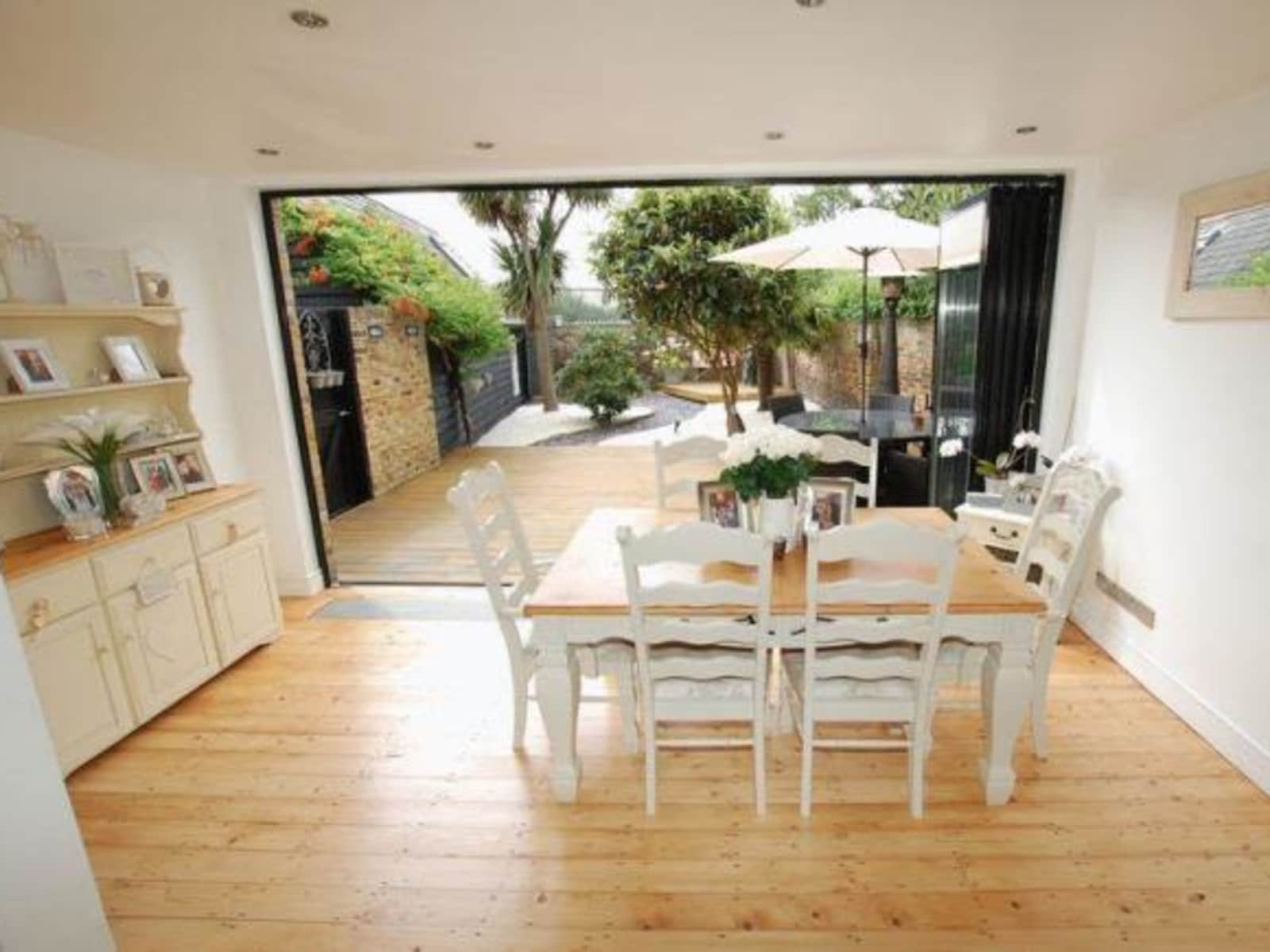 Housesitting assignment in Orsett, United Kingdom