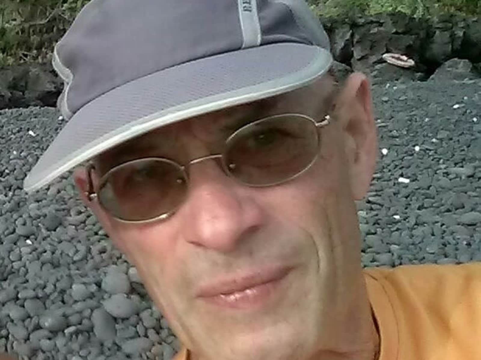 Moshe from Waipu Cove, New Zealand