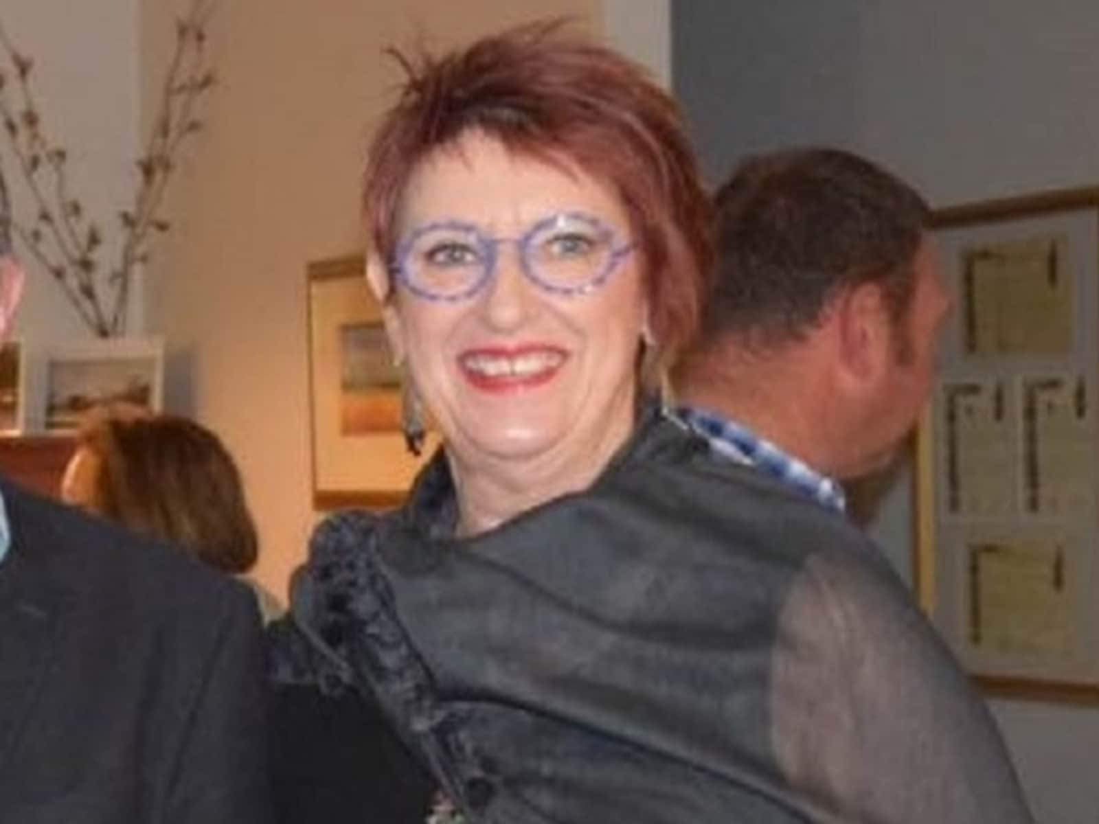 Di from Naracoorte, South Australia, Australia