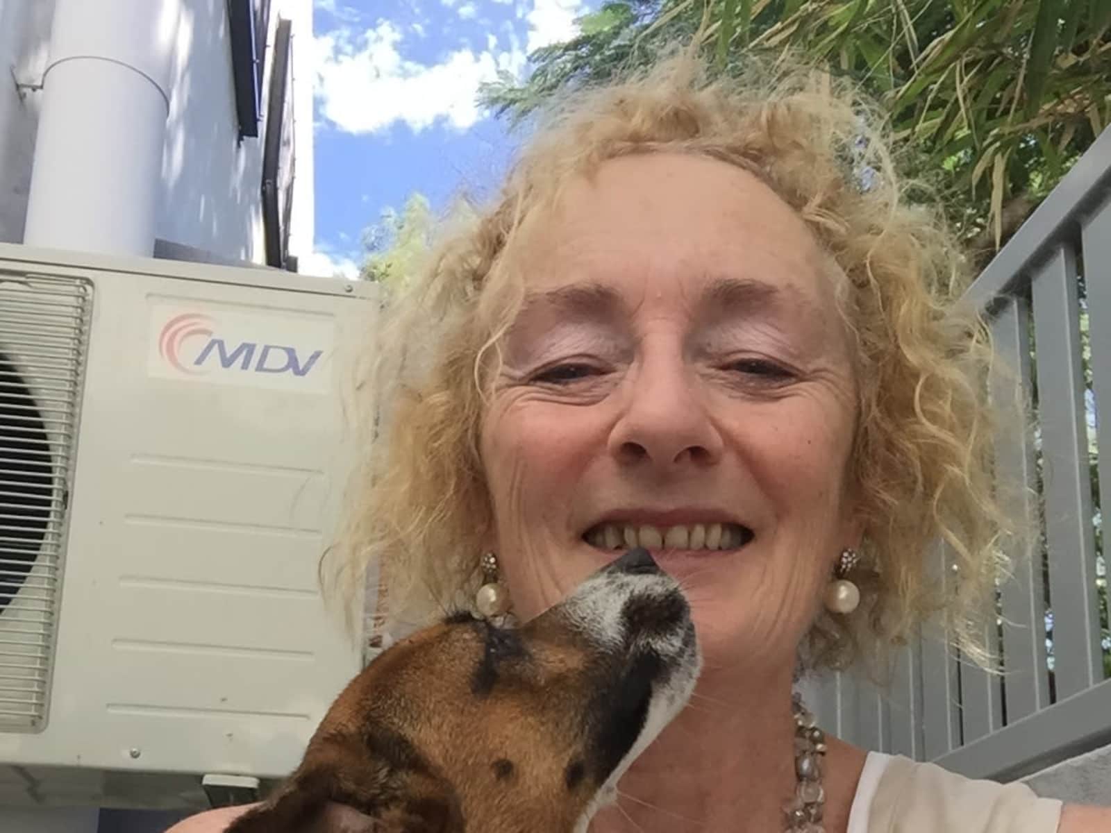 Janice from Scarborough, Queensland, Australia