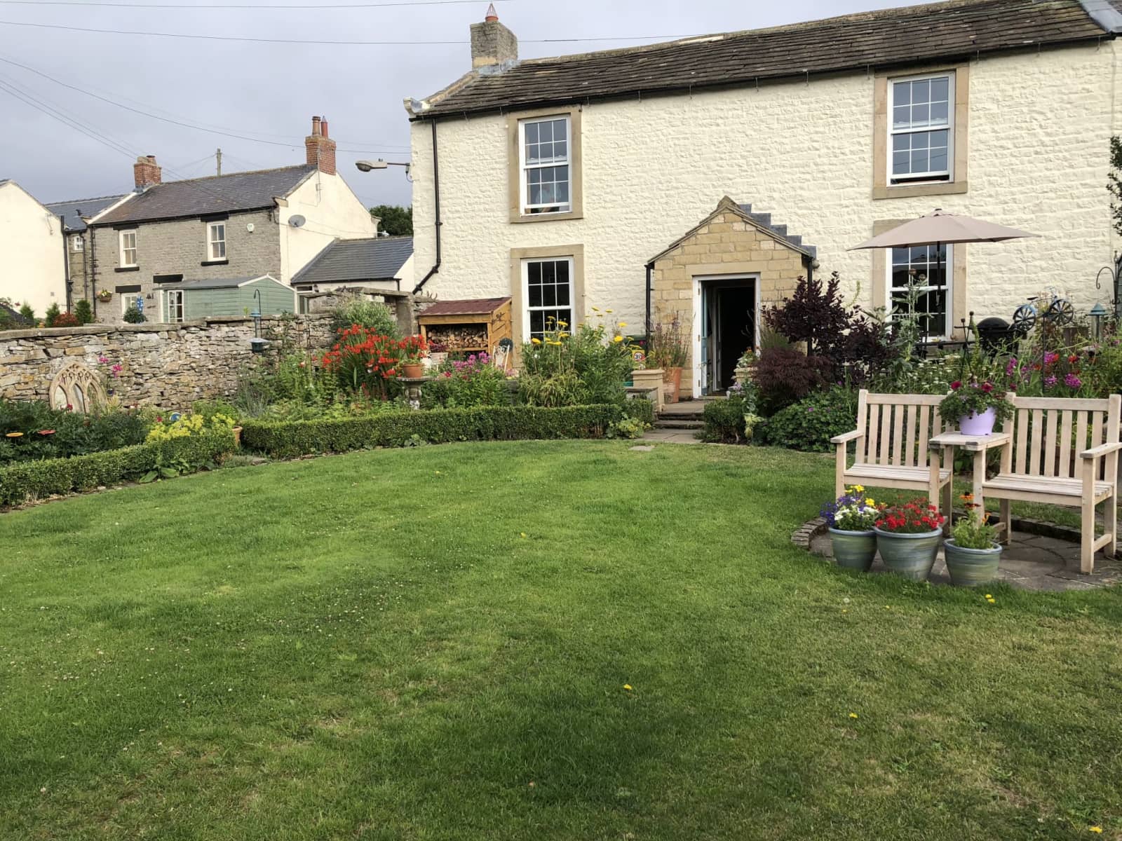 Housesitting assignment in Bellerby, United Kingdom