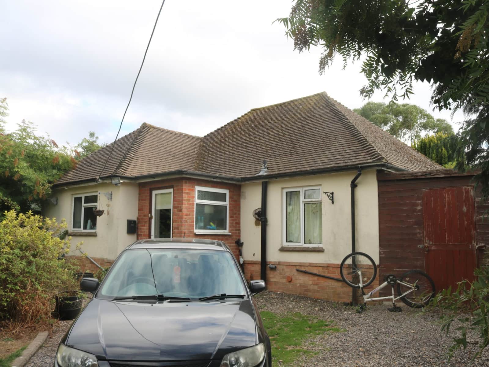 Housesitting assignment in Salisbury, United Kingdom