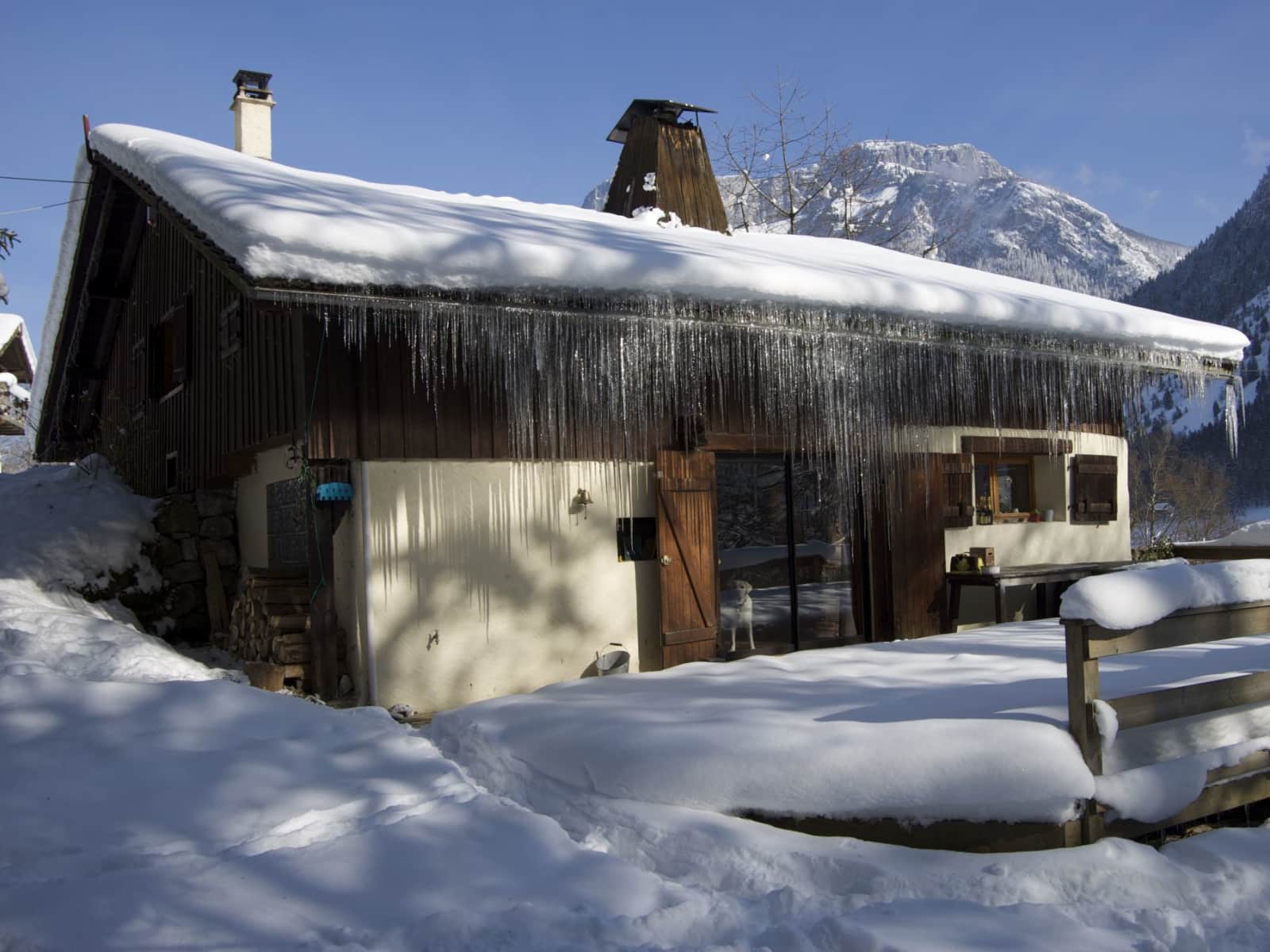 Housesitting assignment in Le Petit-Bornand-les-Glières, France
