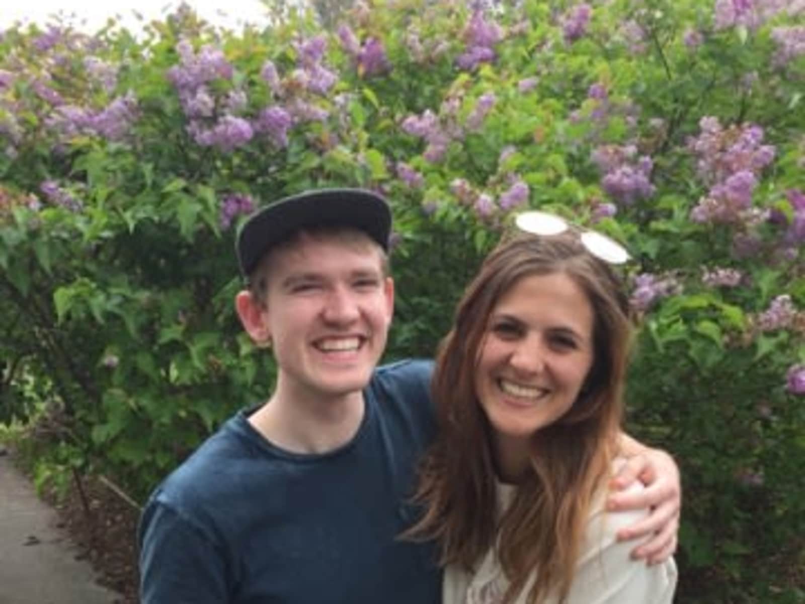 Sarah & Charlie from Edinburgh, United Kingdom