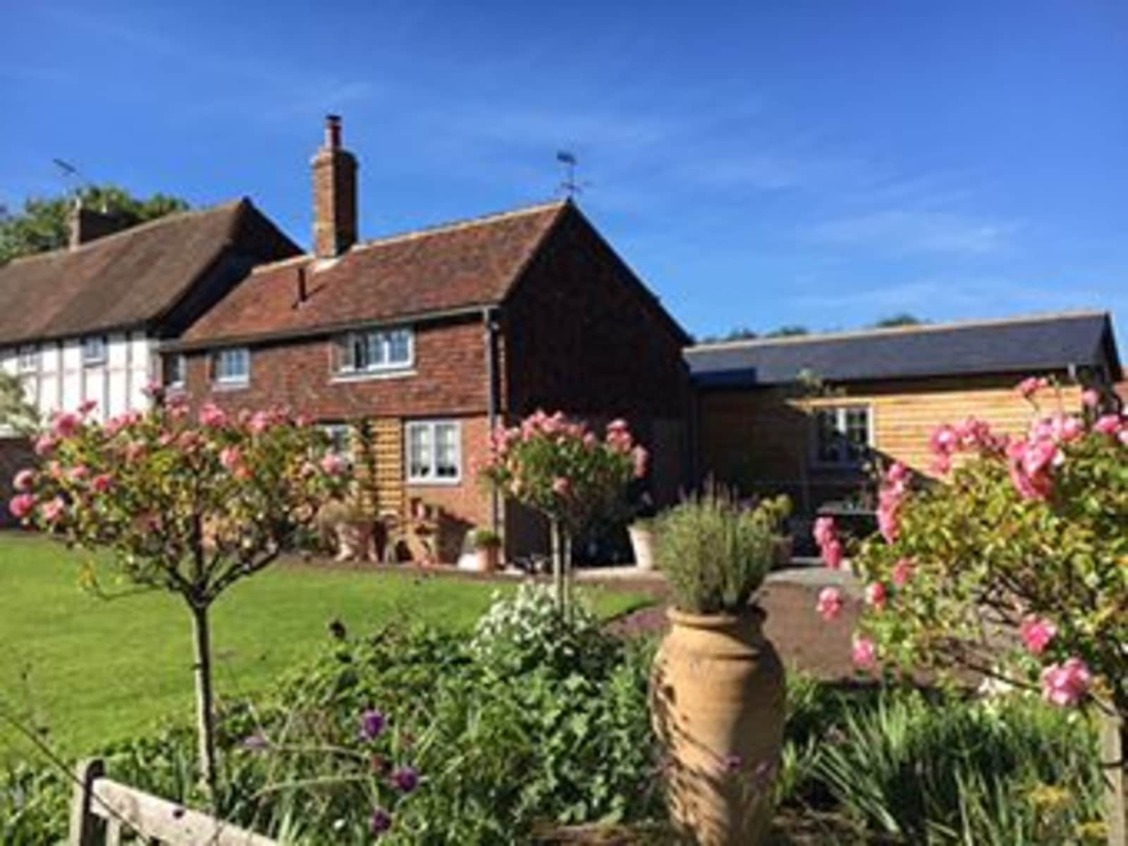 Housesitting assignment in Lewes, United Kingdom