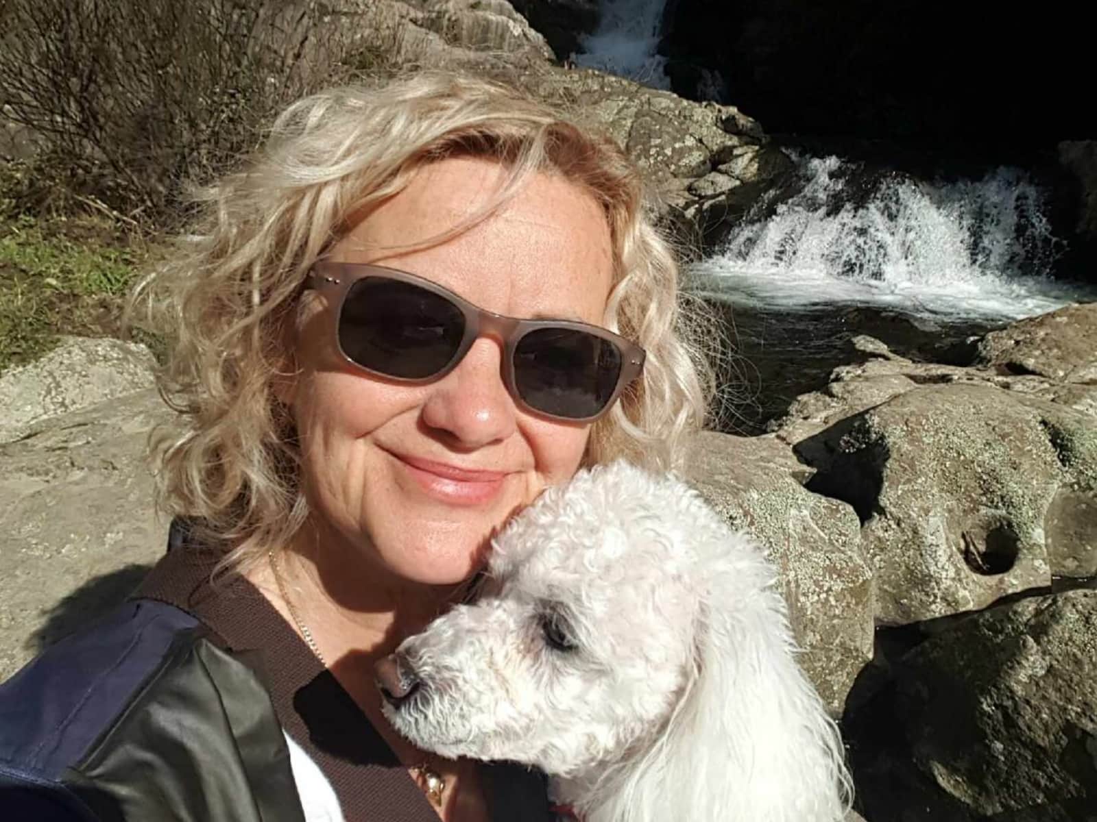 Jane - pet portrait artist from Pukekohe, New Zealand