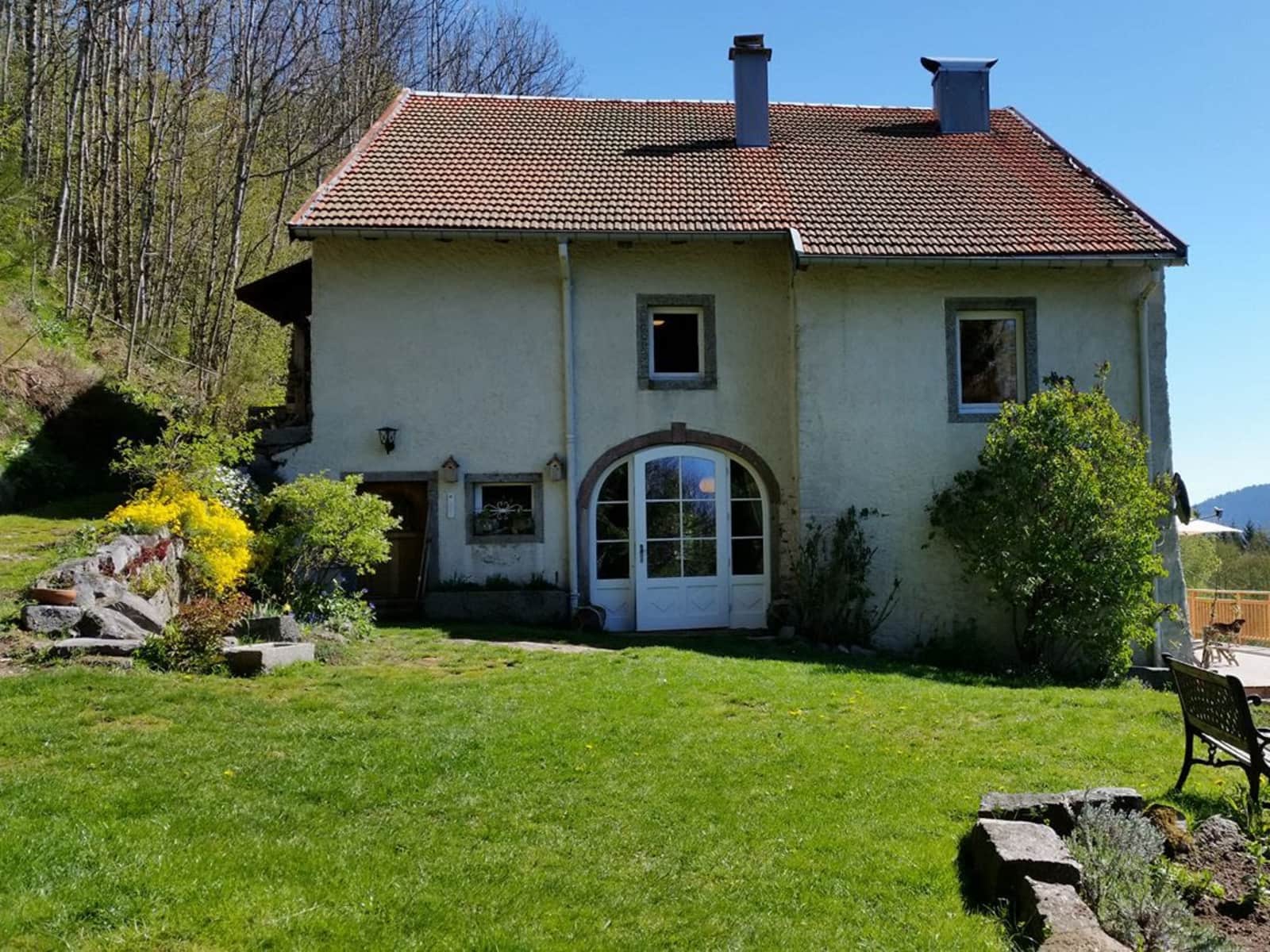 Housesitting assignment in Saulxures-sur-Moselotte, France