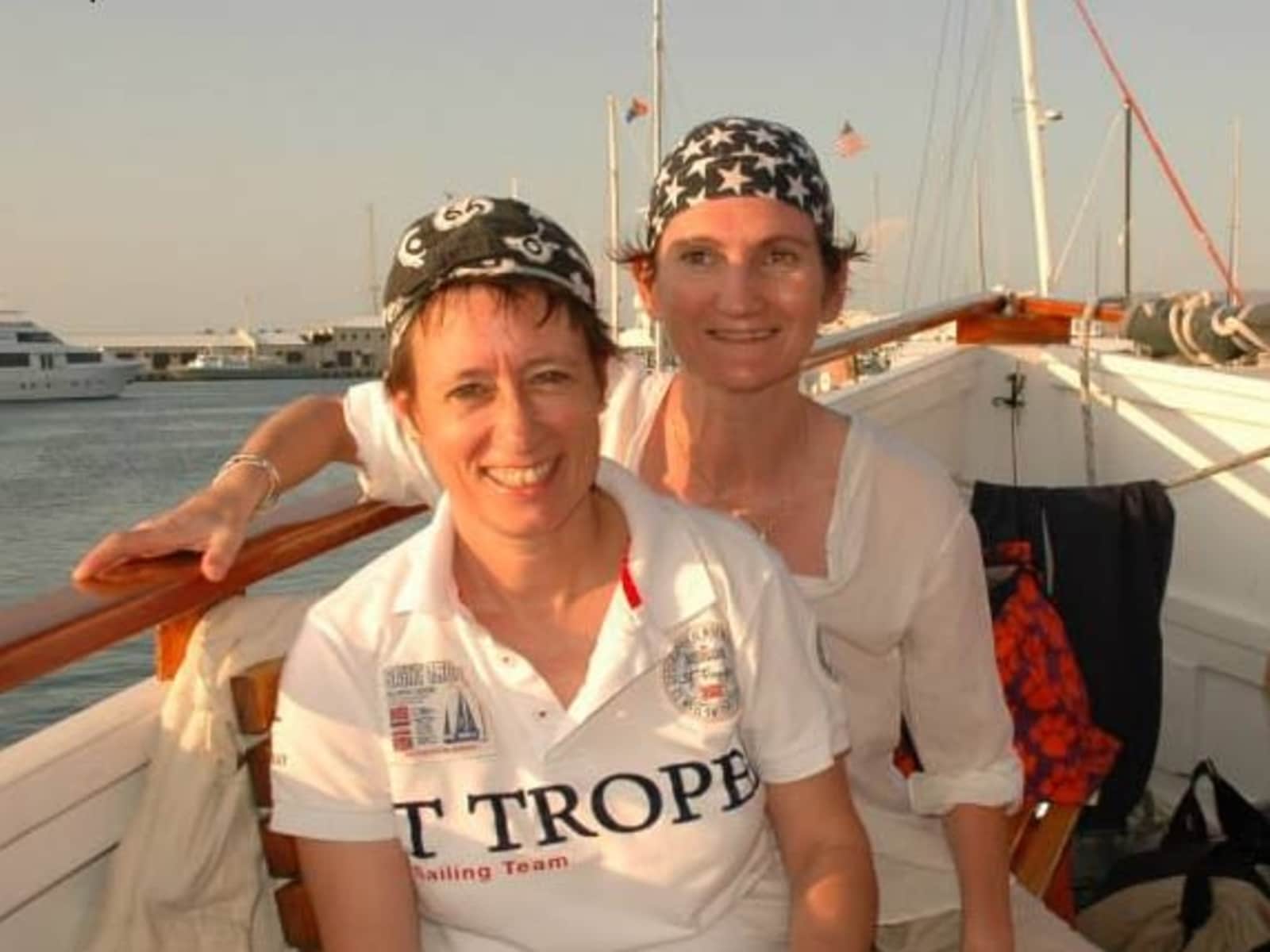 Corinne & Cathy from Élancourt, France