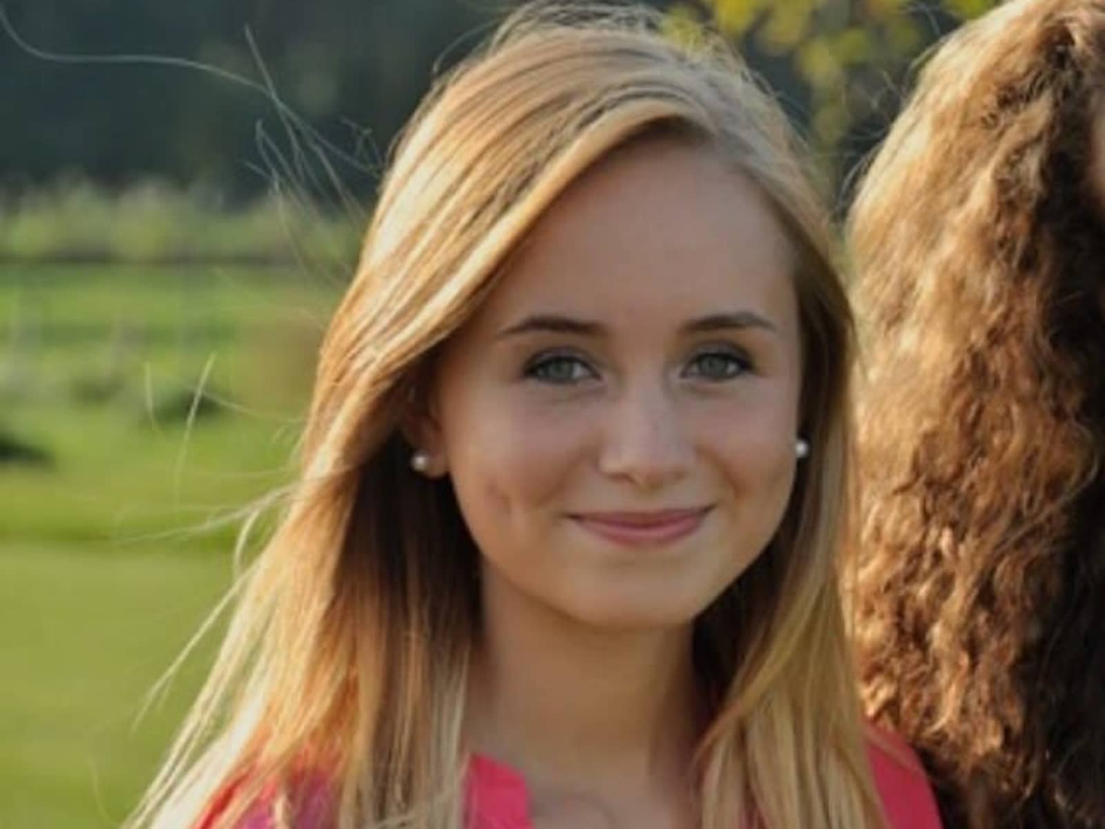 Larissa from Sint-Gillis-Waas, Belgium