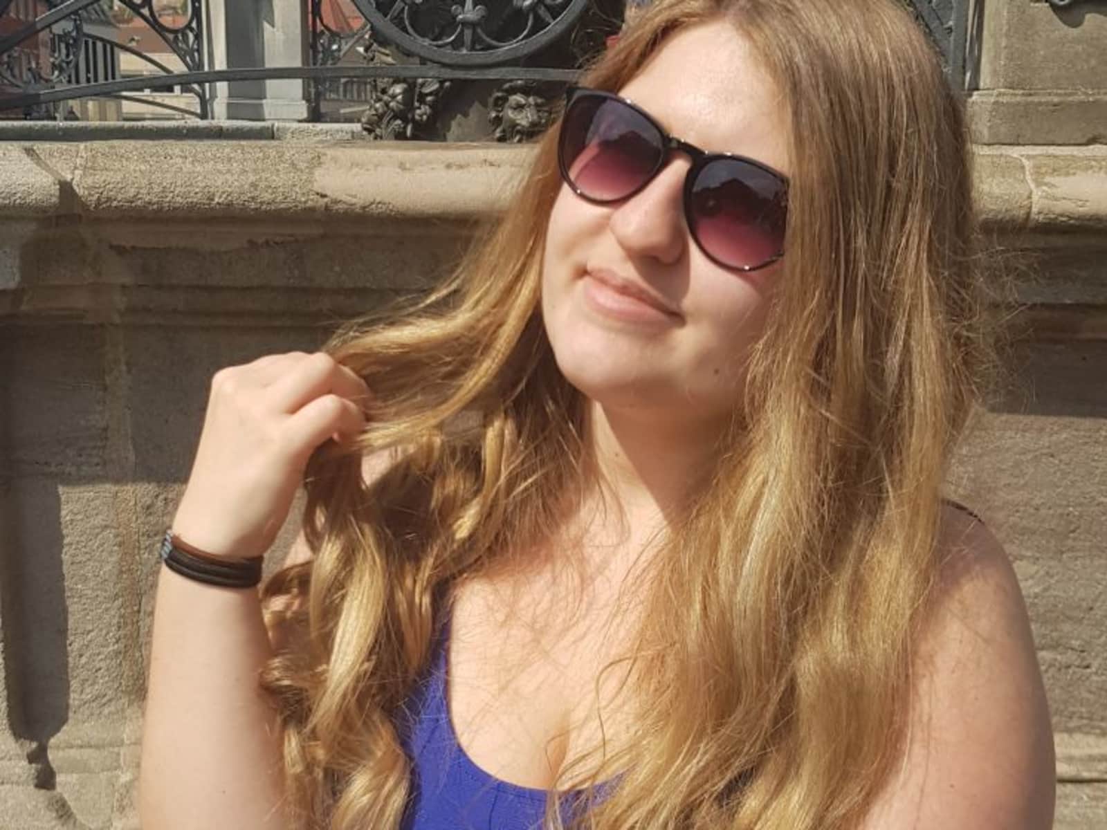 Anna-lena from Regensburg, Germany