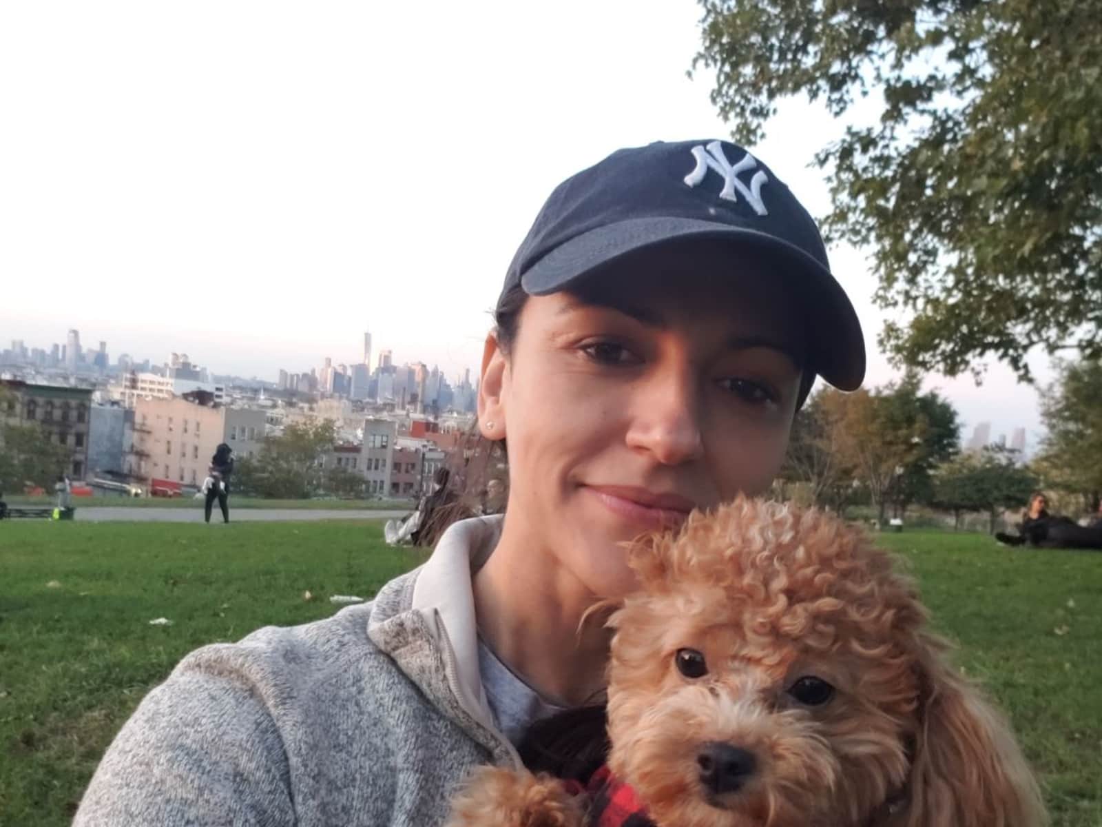 Marcela from Manhattan, New York, United States