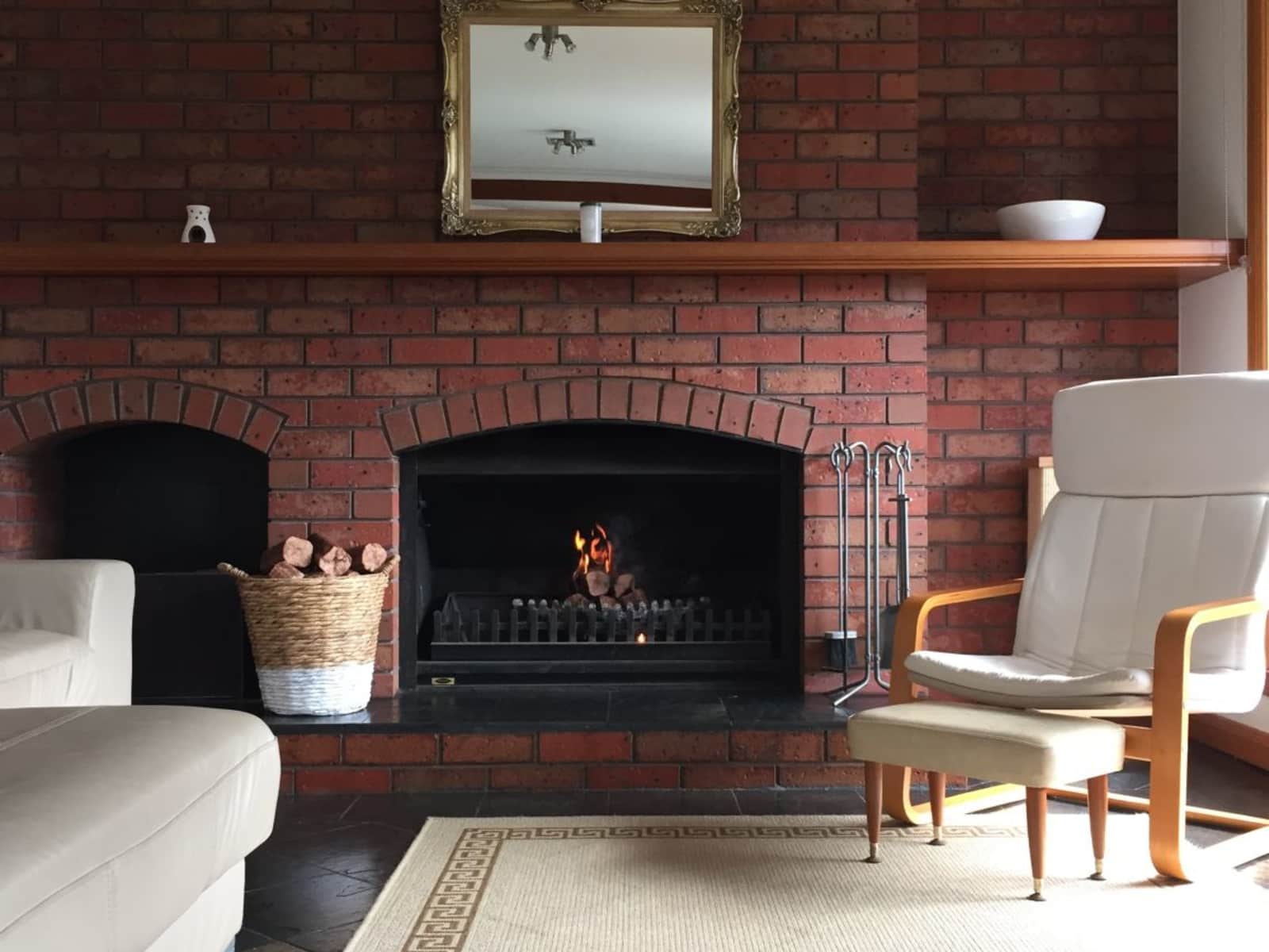 Housesitting assignment in Dandenong North, Victoria, Australia