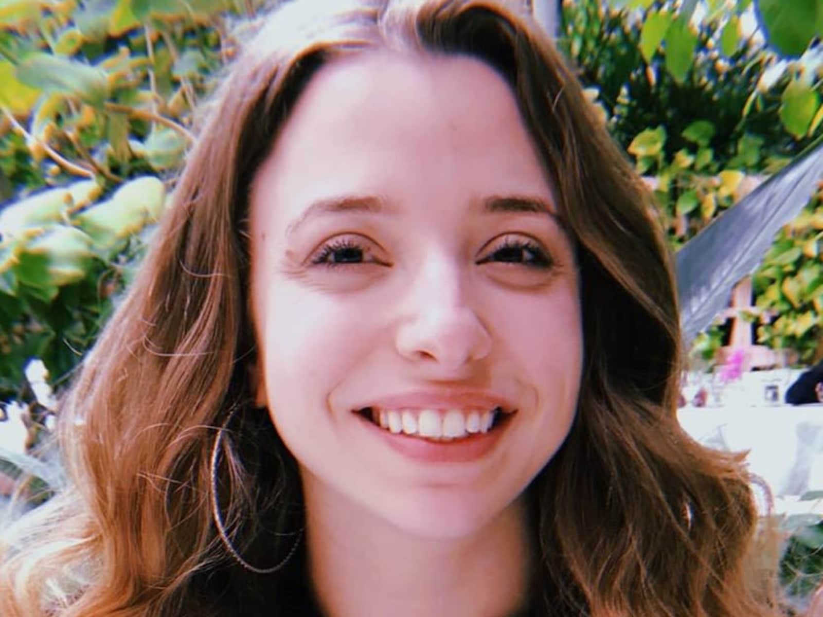 Julia from Seattle, Washington, United States