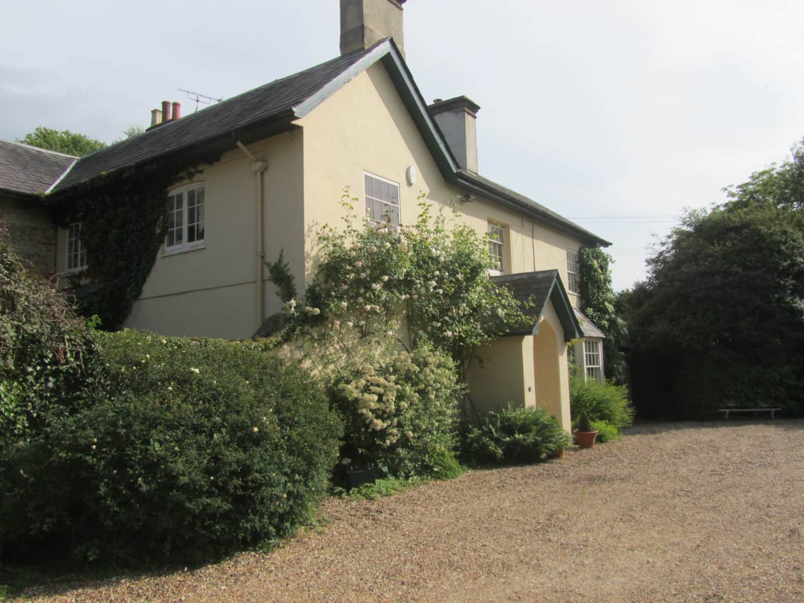 Housesitting assignment in Andover, United Kingdom