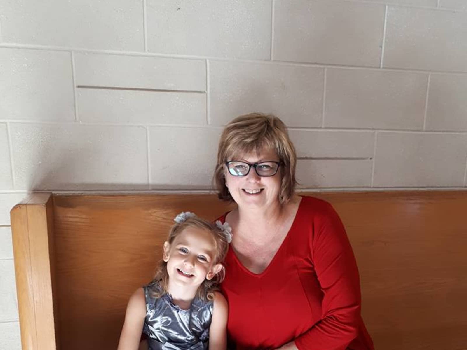 Deborah from Niagara Falls Centre, Ontario, Canada