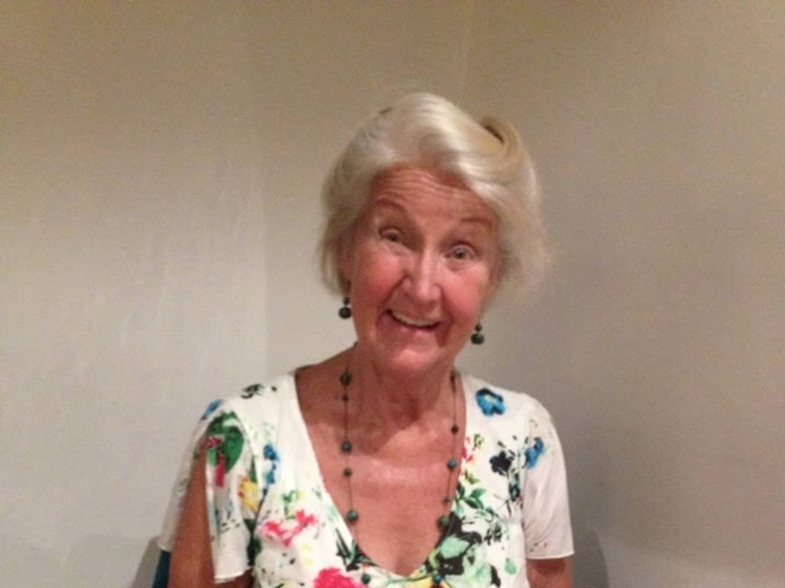 Caroline from Plymouth, United Kingdom