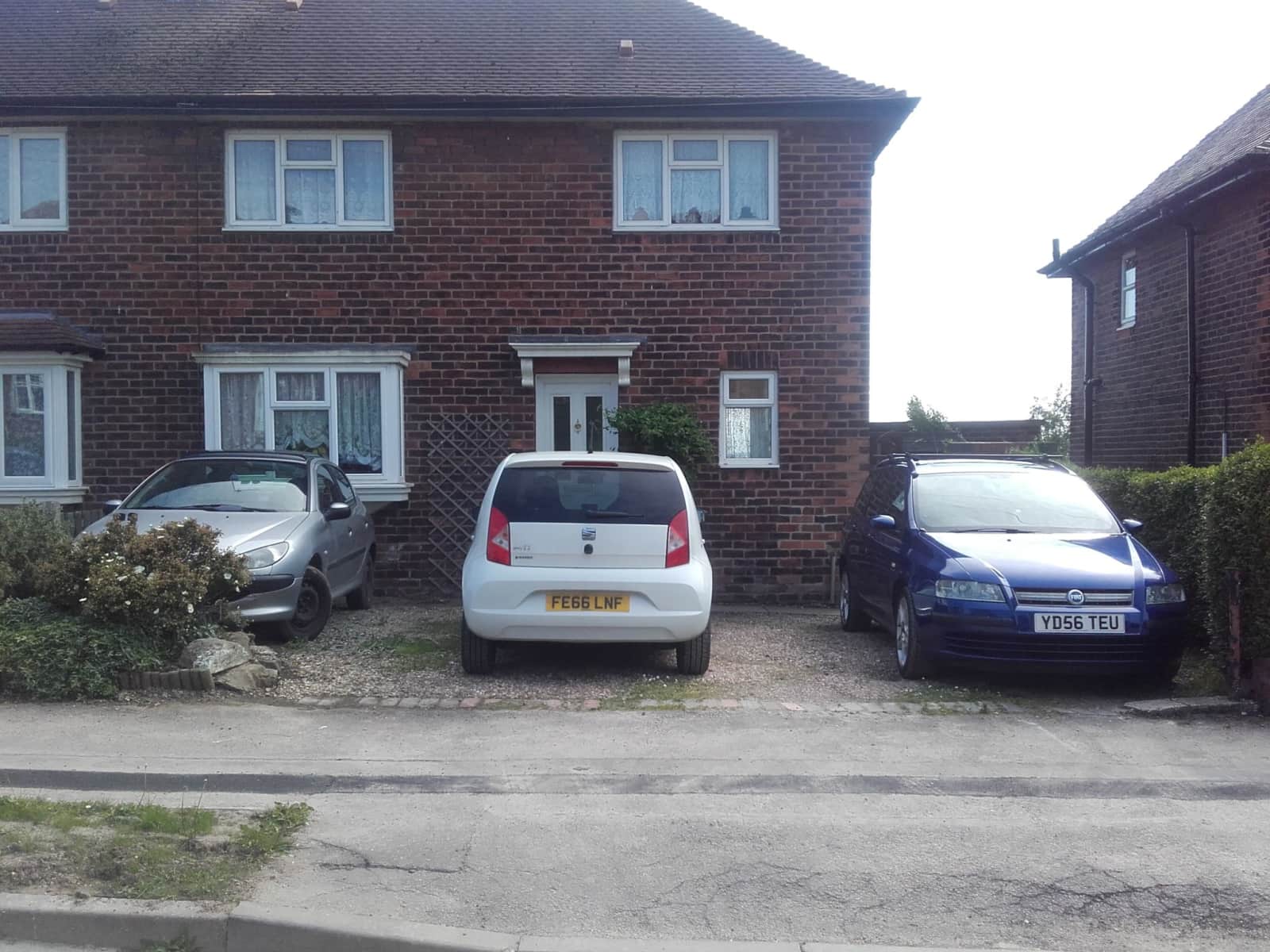 Housesitting assignment in Killamarsh, United Kingdom