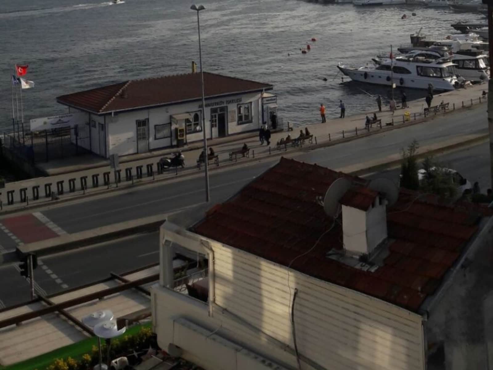 Housesitting assignment in Levent, Turkey