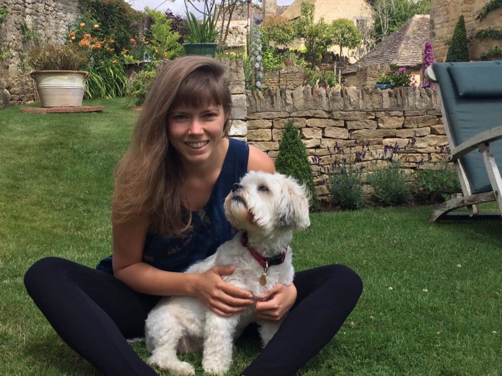 Amber from London, United Kingdom