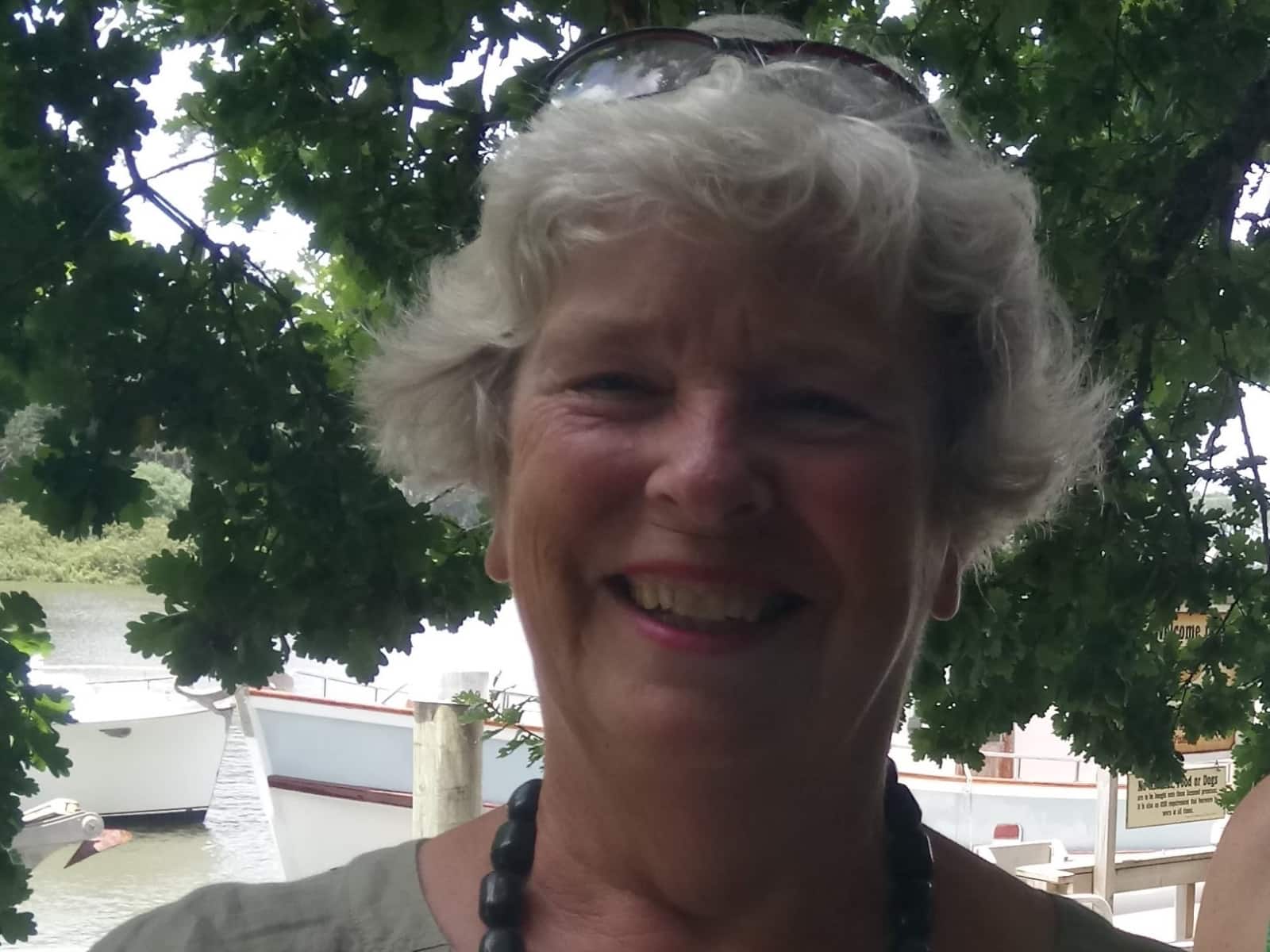 Maureen from Poole, United Kingdom