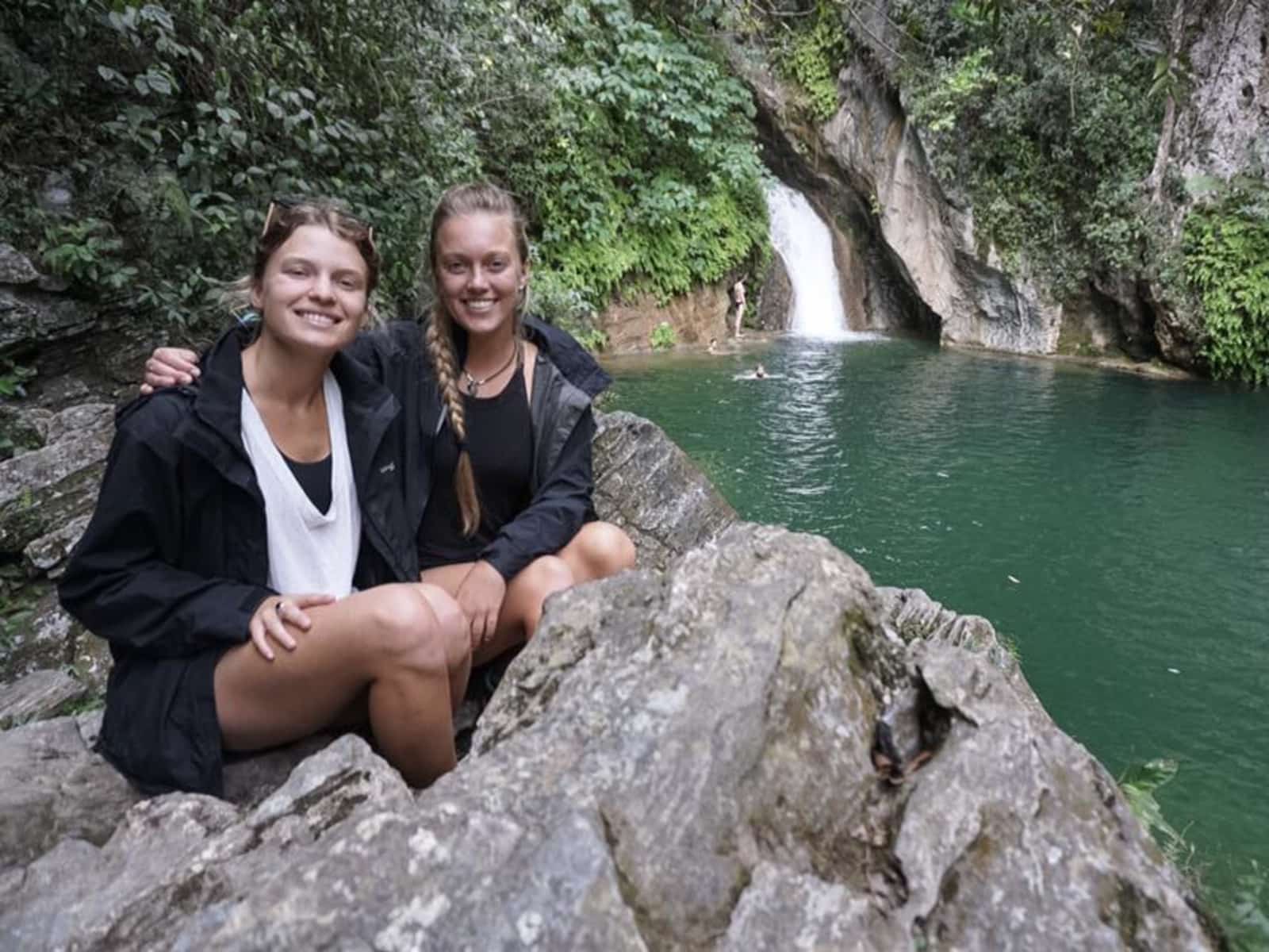 Annie & Georgette from Newcastle, New South Wales, Australia