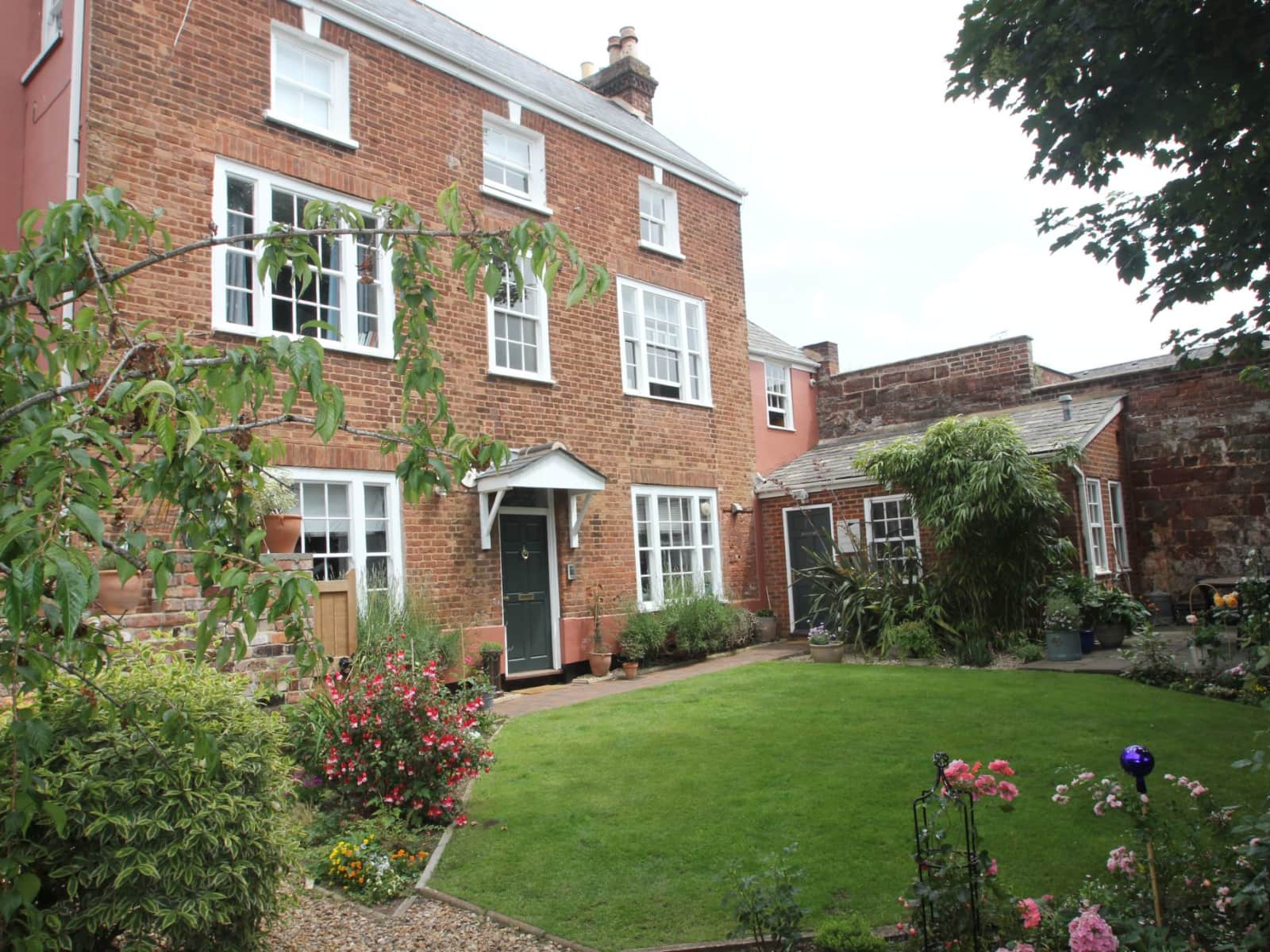 Housesitting assignment in Exeter, United Kingdom