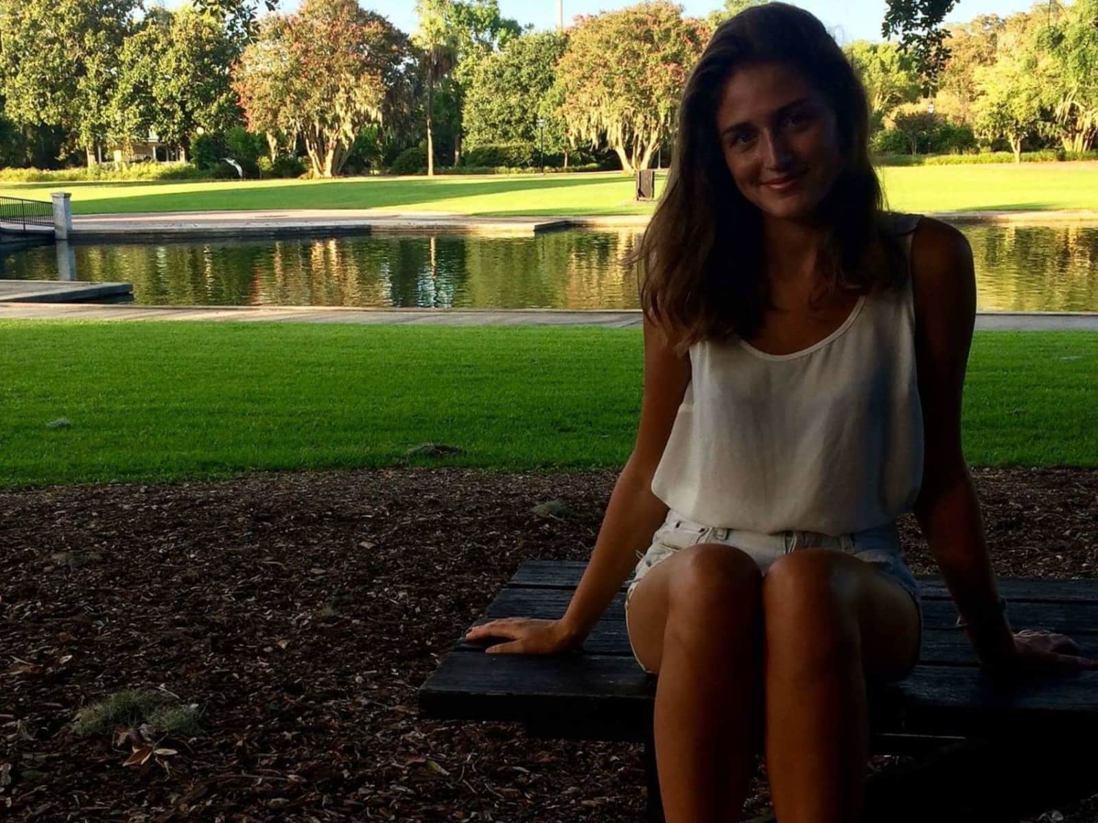 Carley from Paris, France