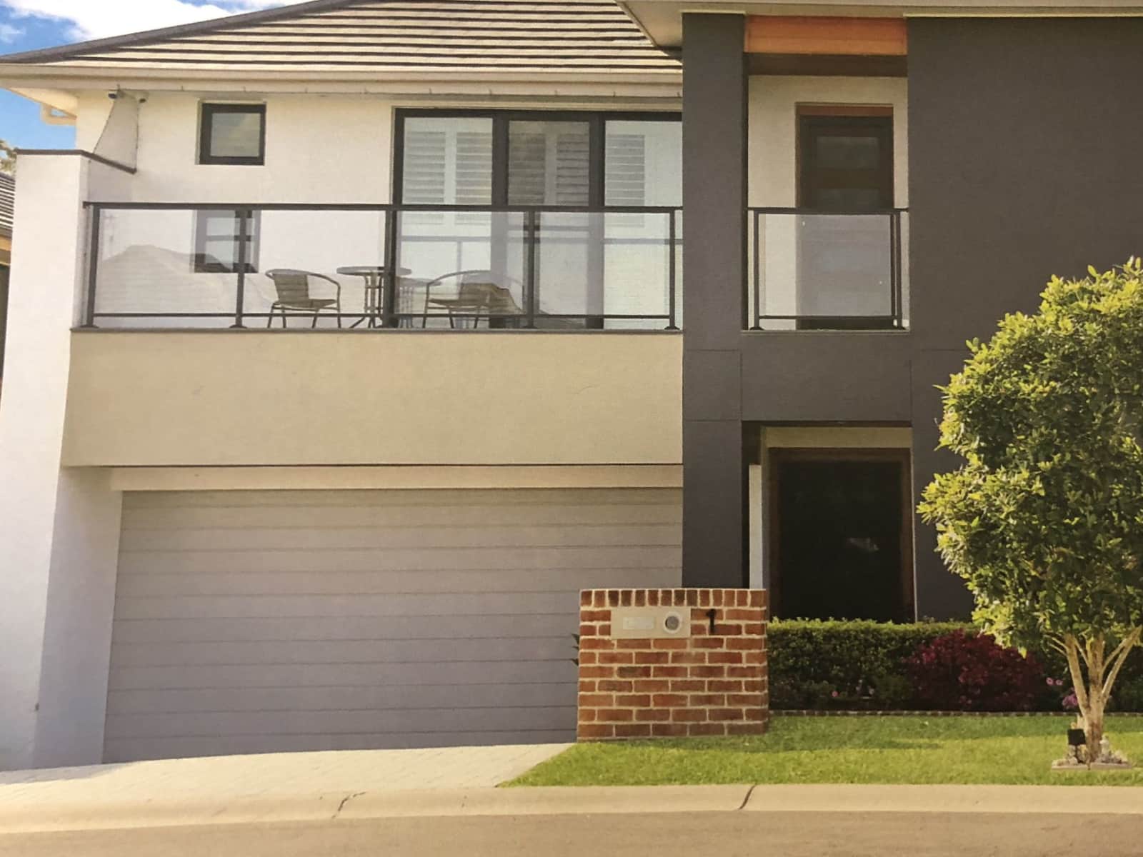 Housesitting assignment in Kellyville, New South Wales, Australia