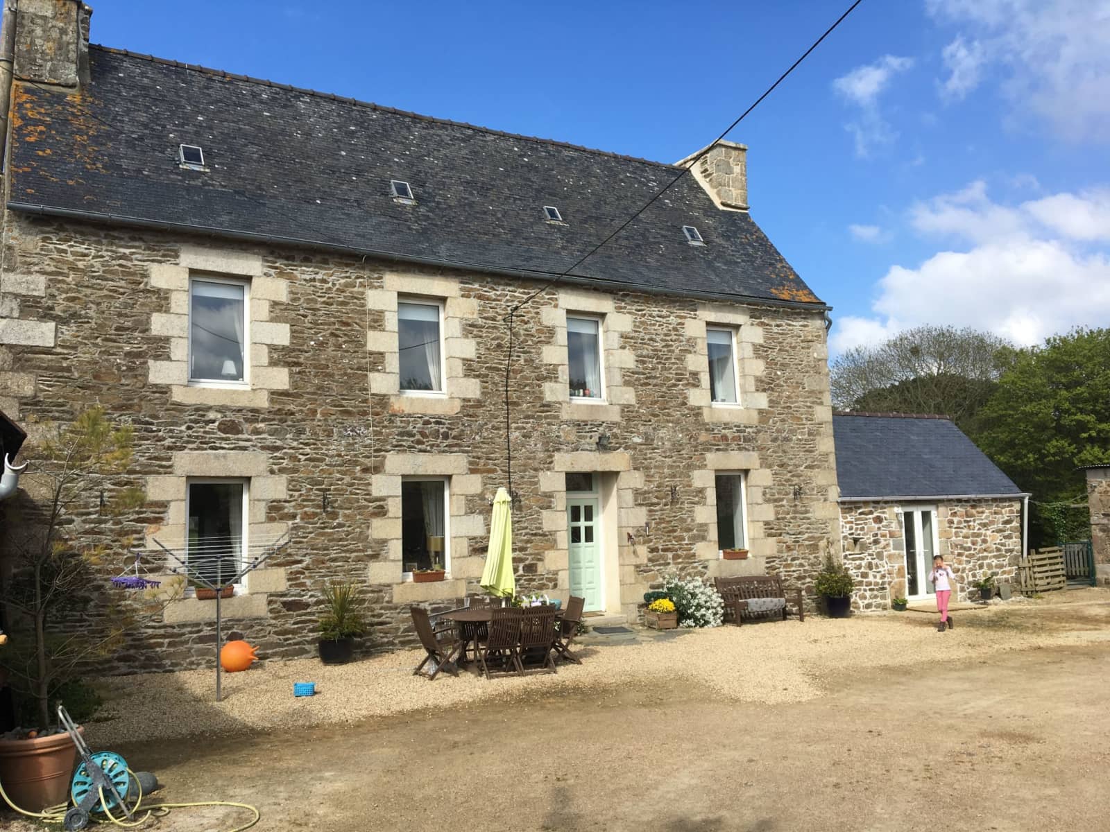 Housesitting assignment in Saint-Michel-en-Grève, France