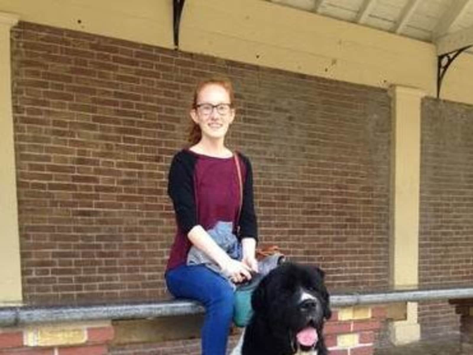 Celine from Frankfurt am Main, Germany