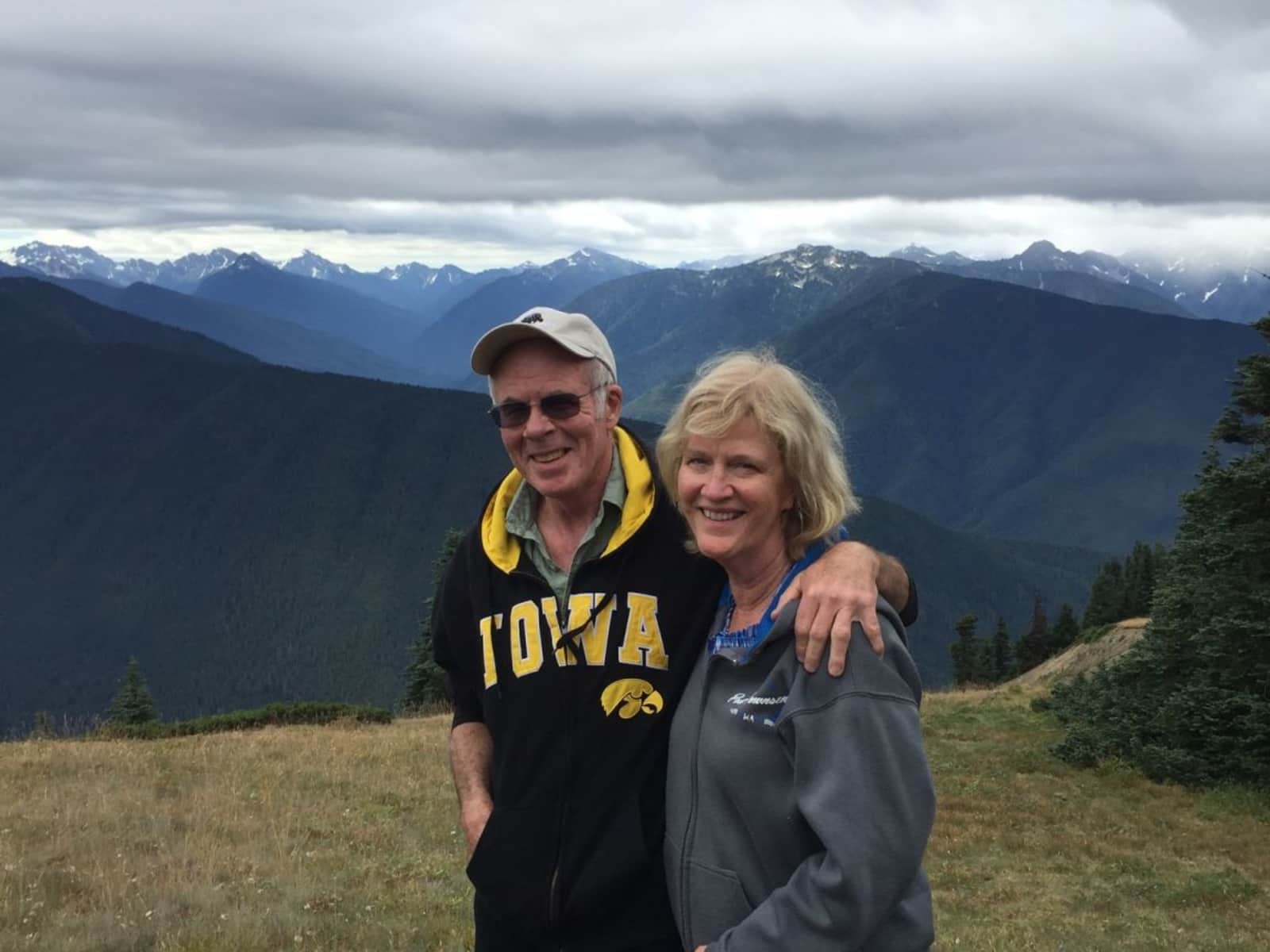 Kate & Gordy from South Elgin, Illinois, United States