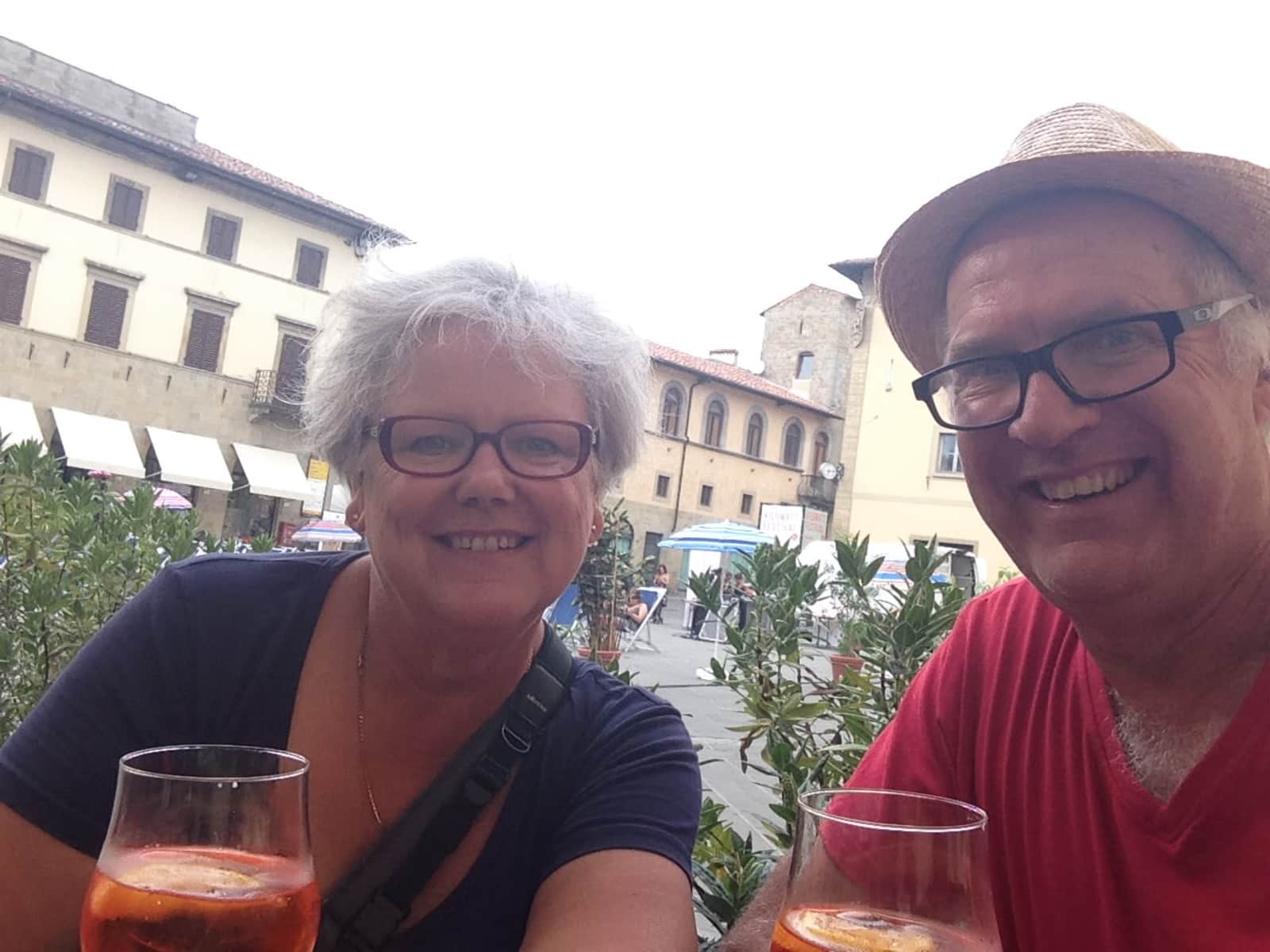 Philip & Jackie from Umbertide, Italy