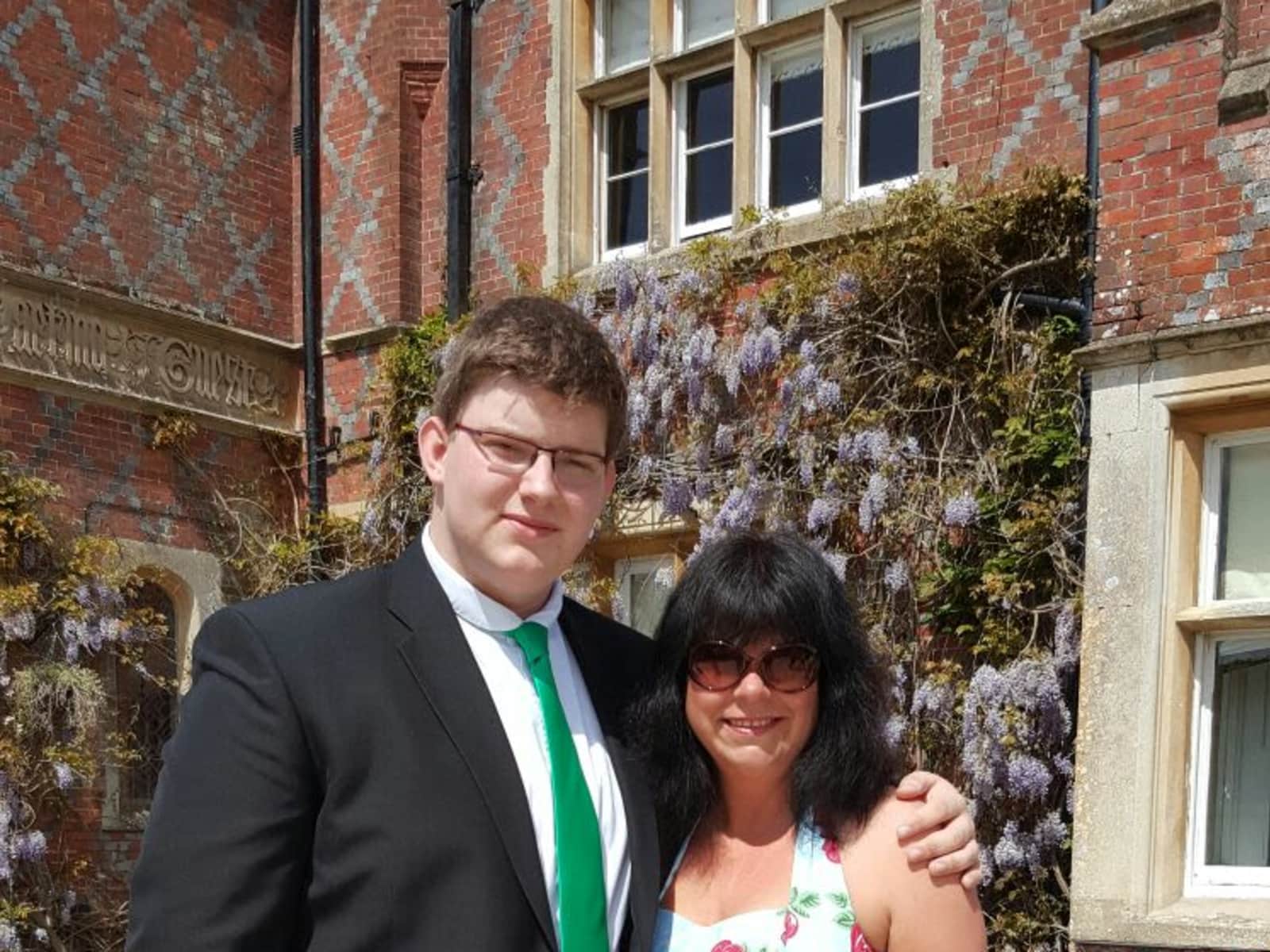 Tracy & Chris from Stockton-on-Tees, United Kingdom