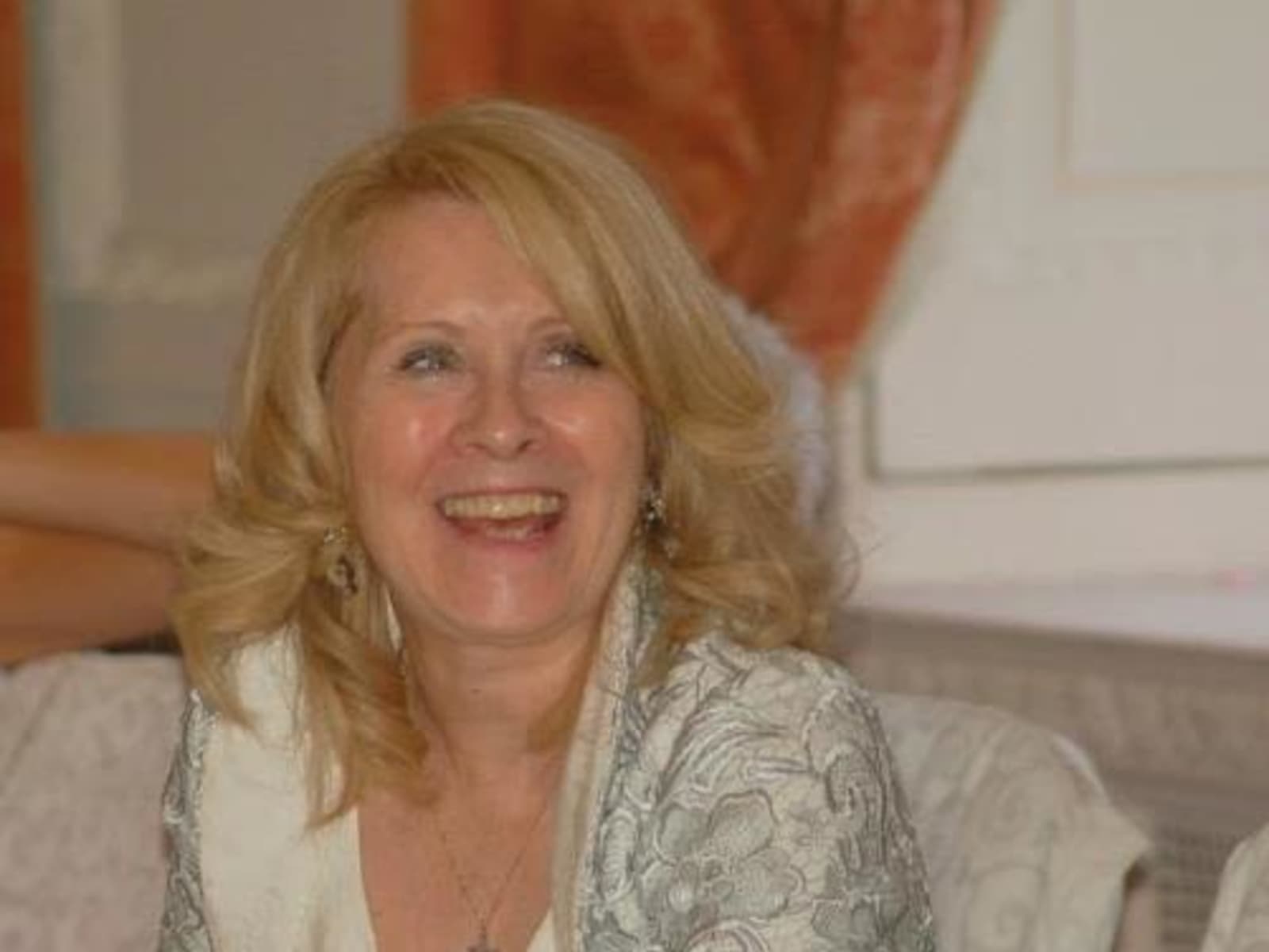 Lorraine from Solihull, United Kingdom