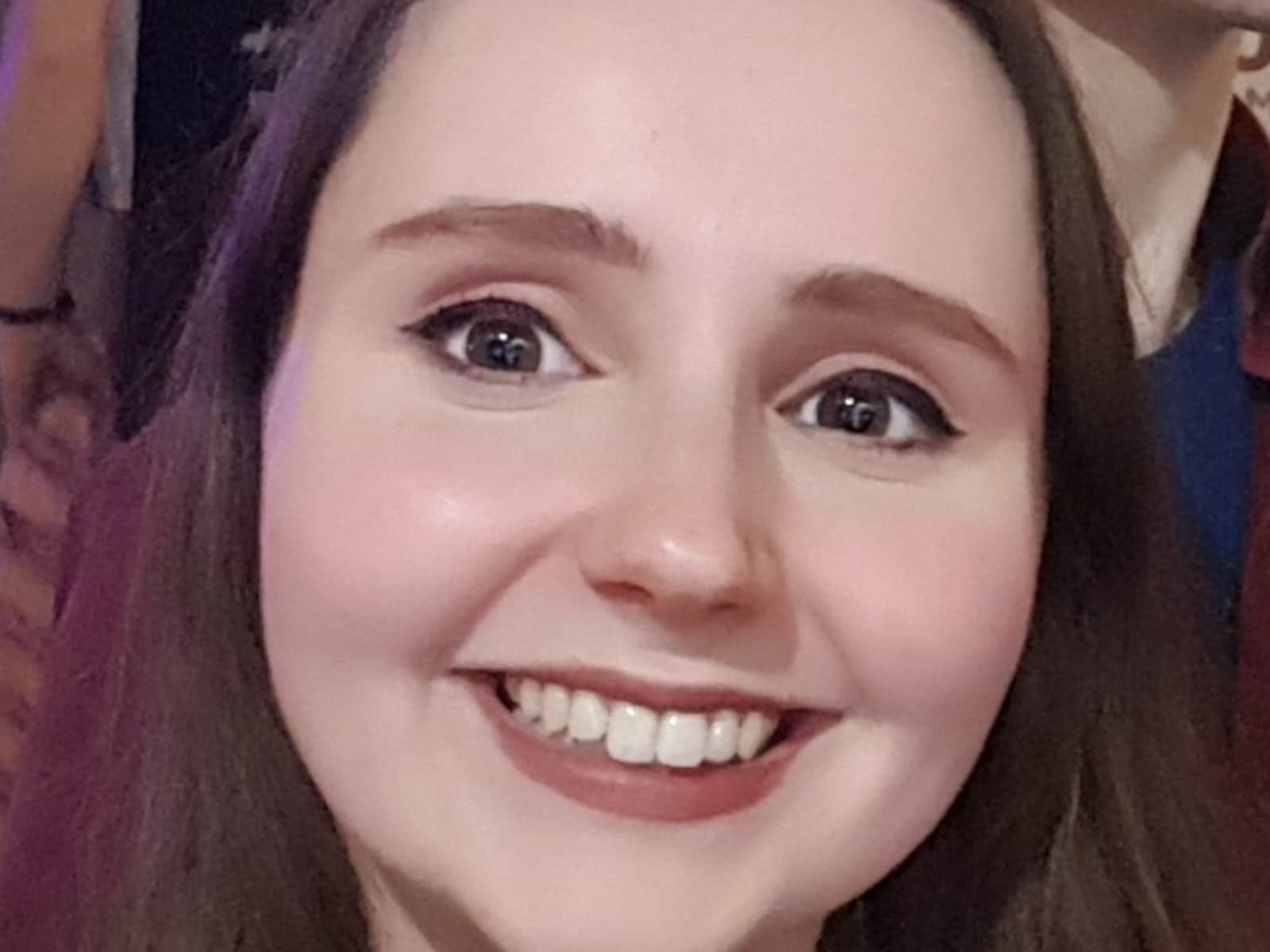 Amelia from Sheffield, United Kingdom