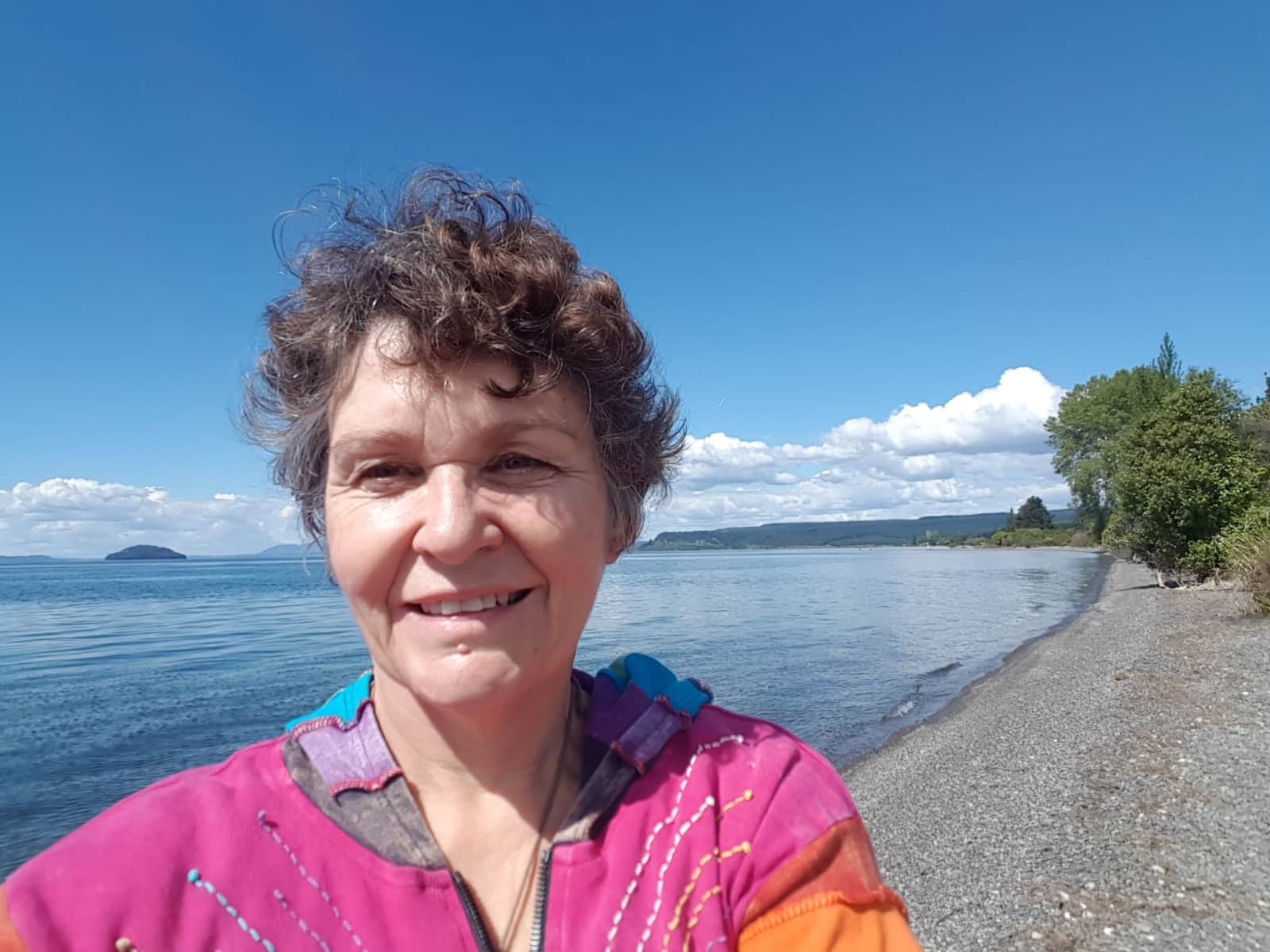 Pauline from Kerikeri, New Zealand